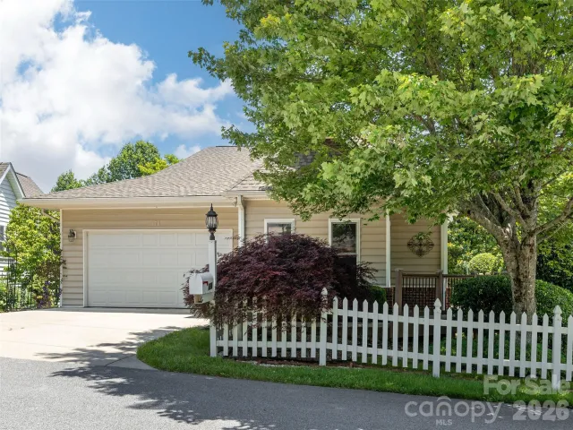 171 Ashefield Court