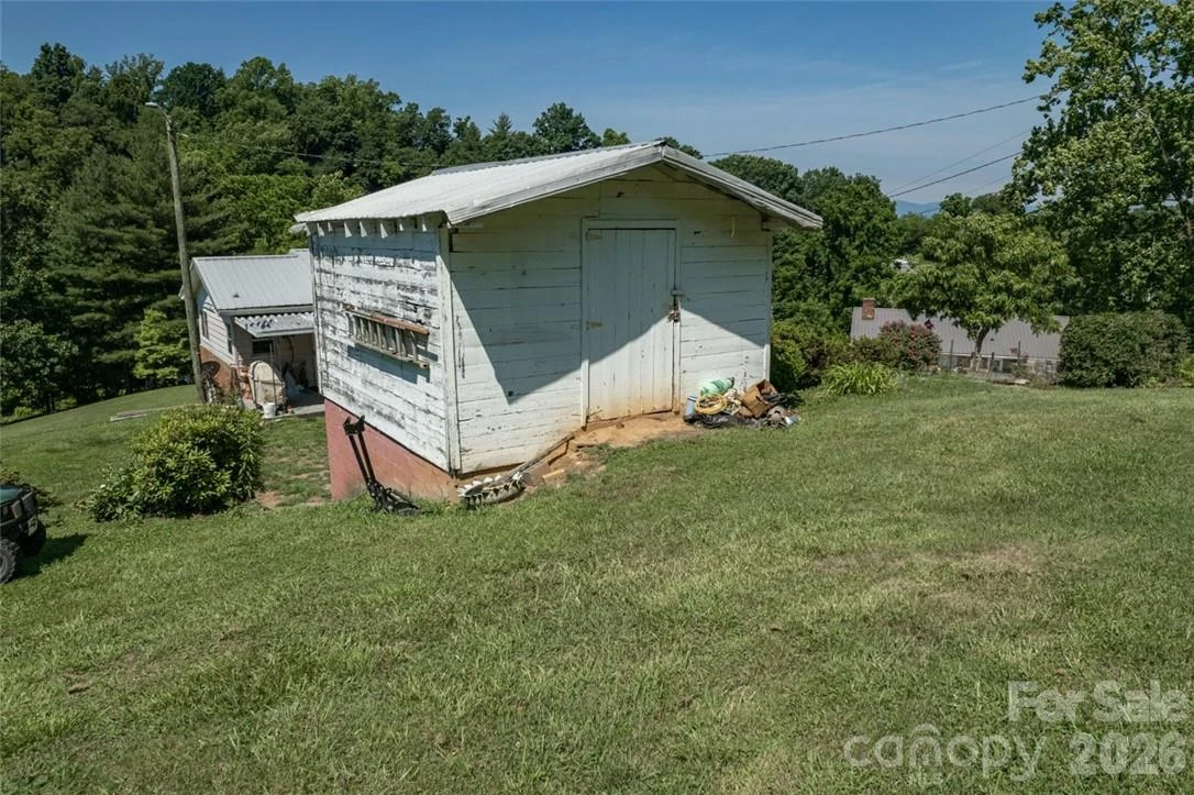 415 Weaverville Road - Photo 44