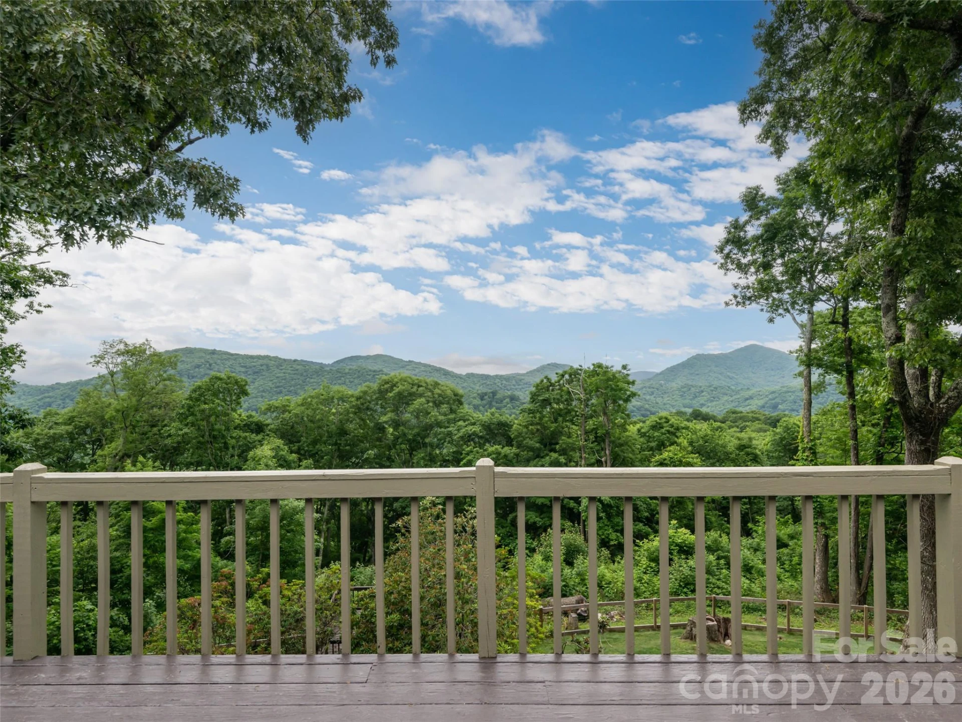 243 Pioneer Ridge Road - Photo 2