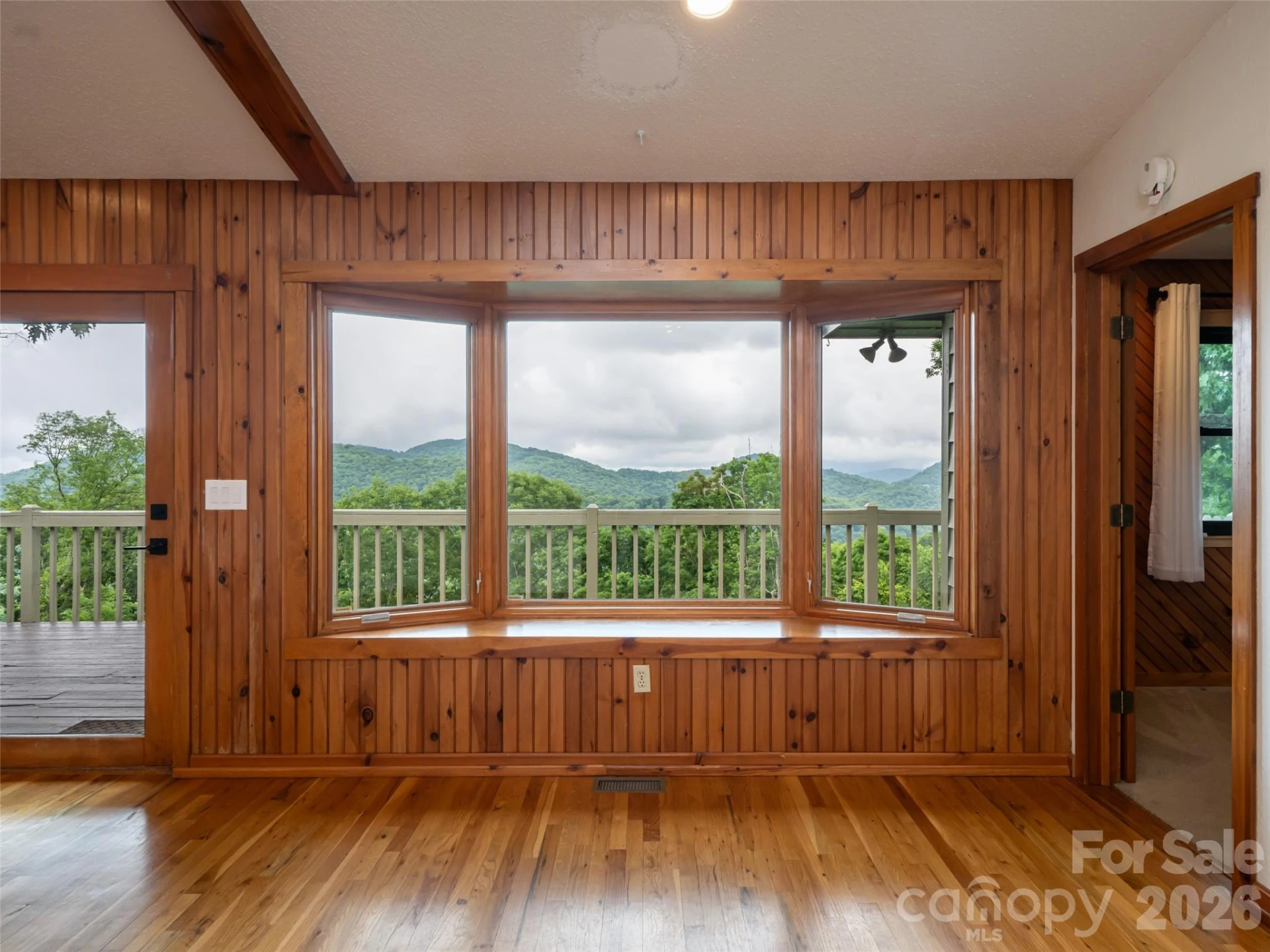 243 Pioneer Ridge Road - Photo 17