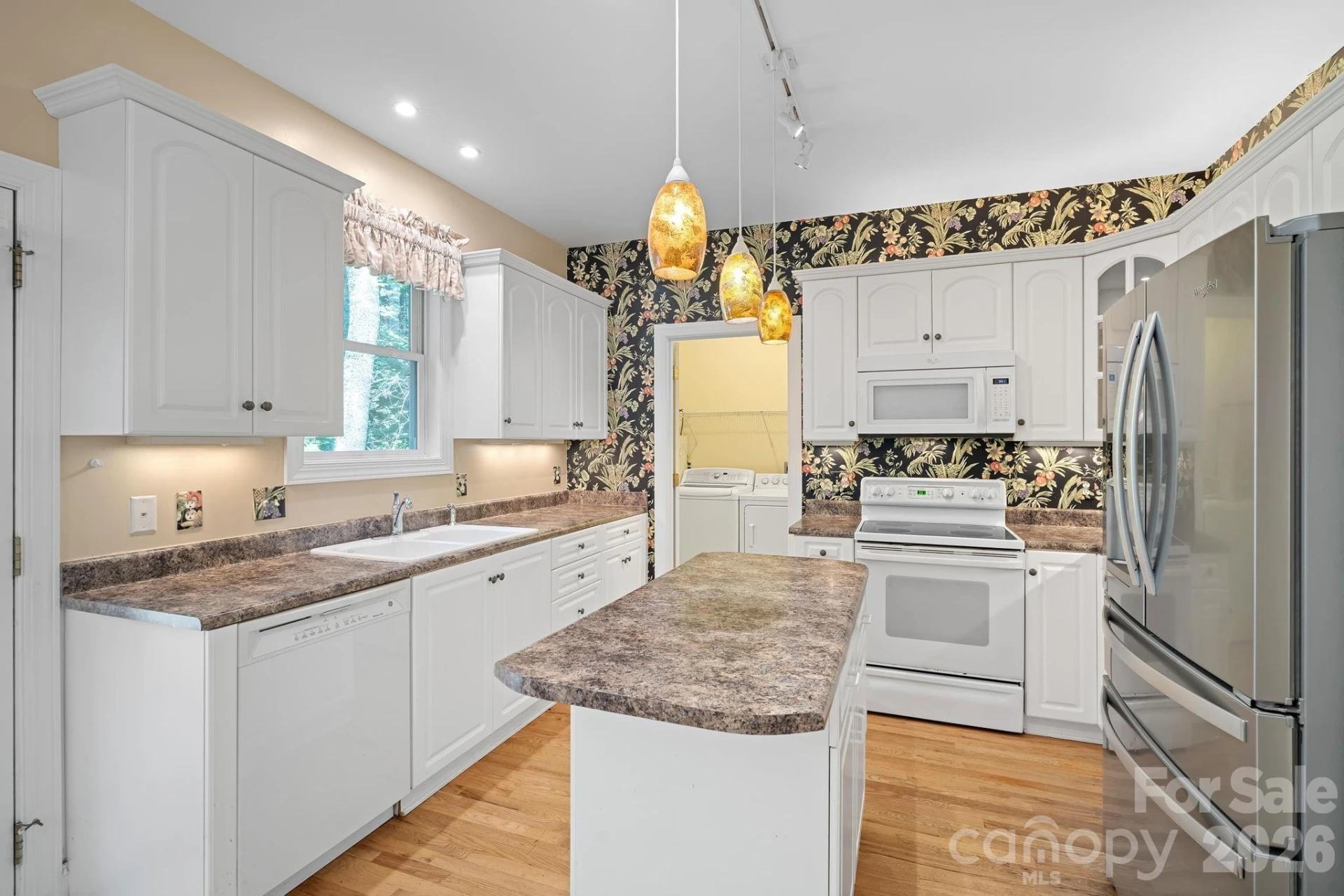 36 Poplar Creek Drive - Photo 9