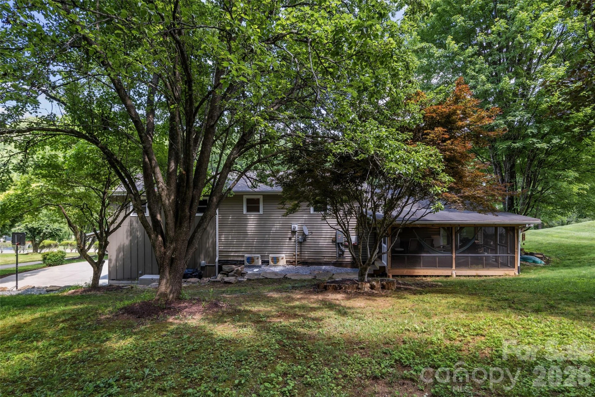 1574 Cashiers Valley Road - Photo 38
