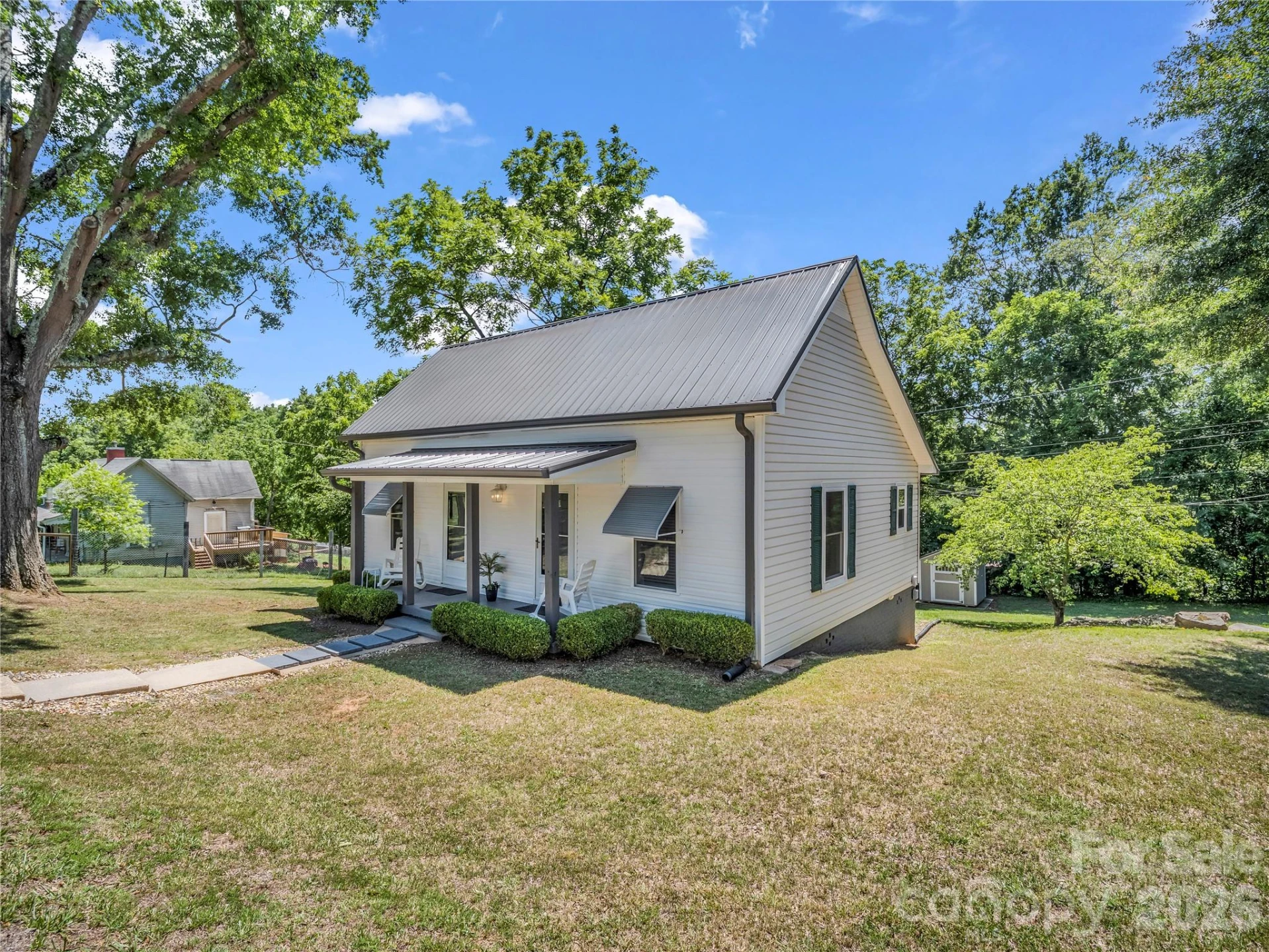 193 Middle Street - Photo 4