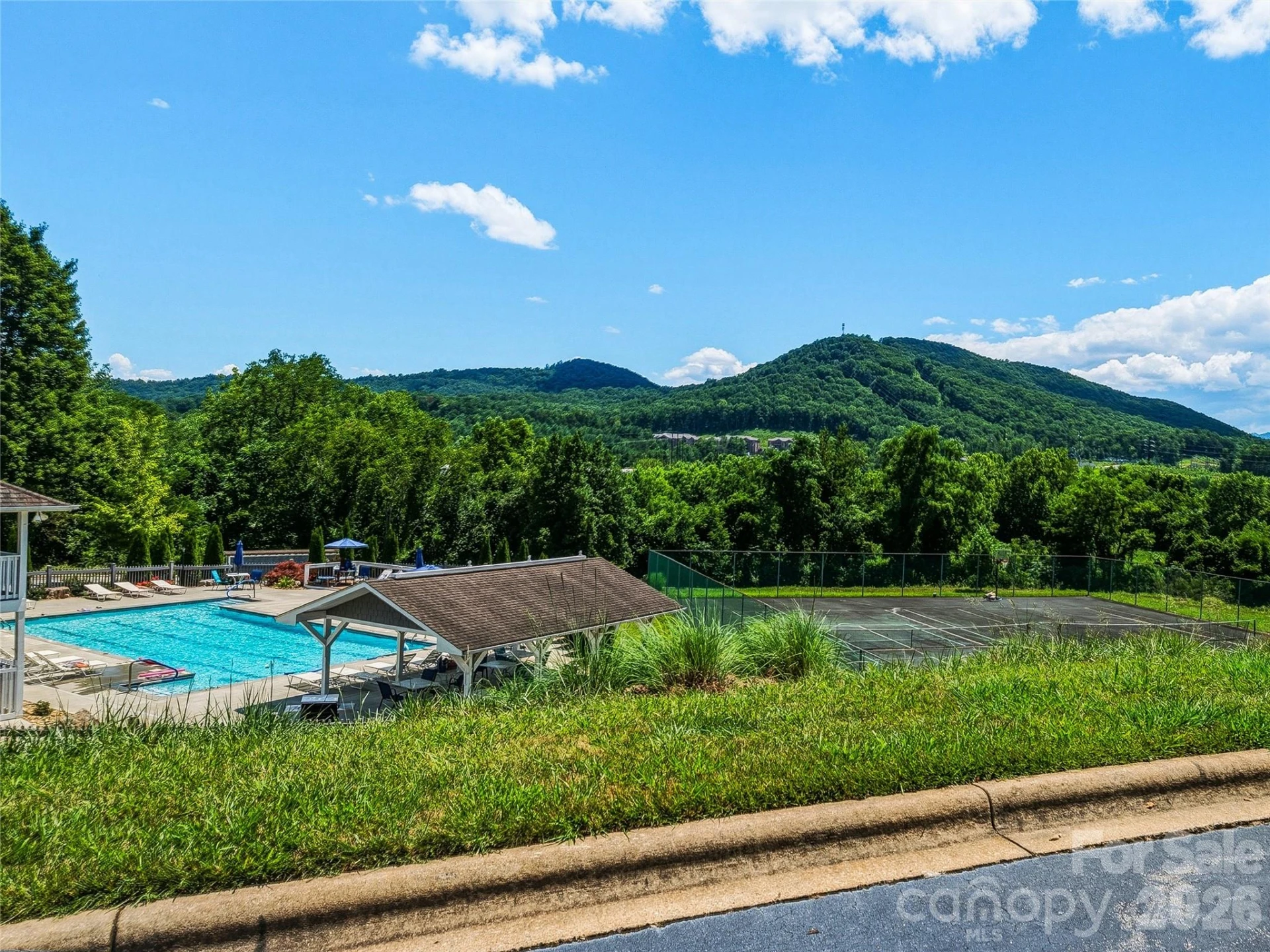 102 Rough Point Court - Photo 29