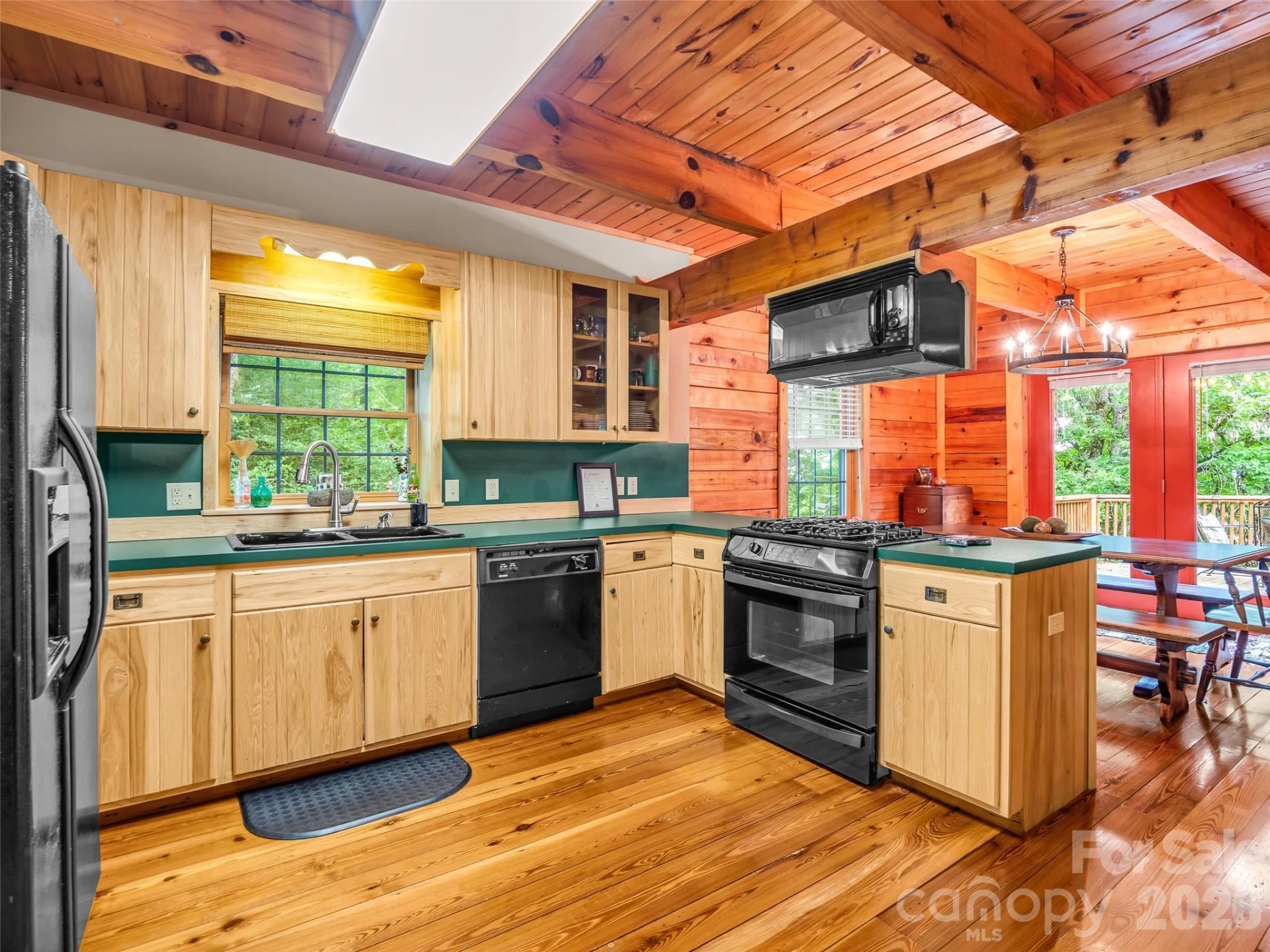 145 Lucas Lane - Photo 11