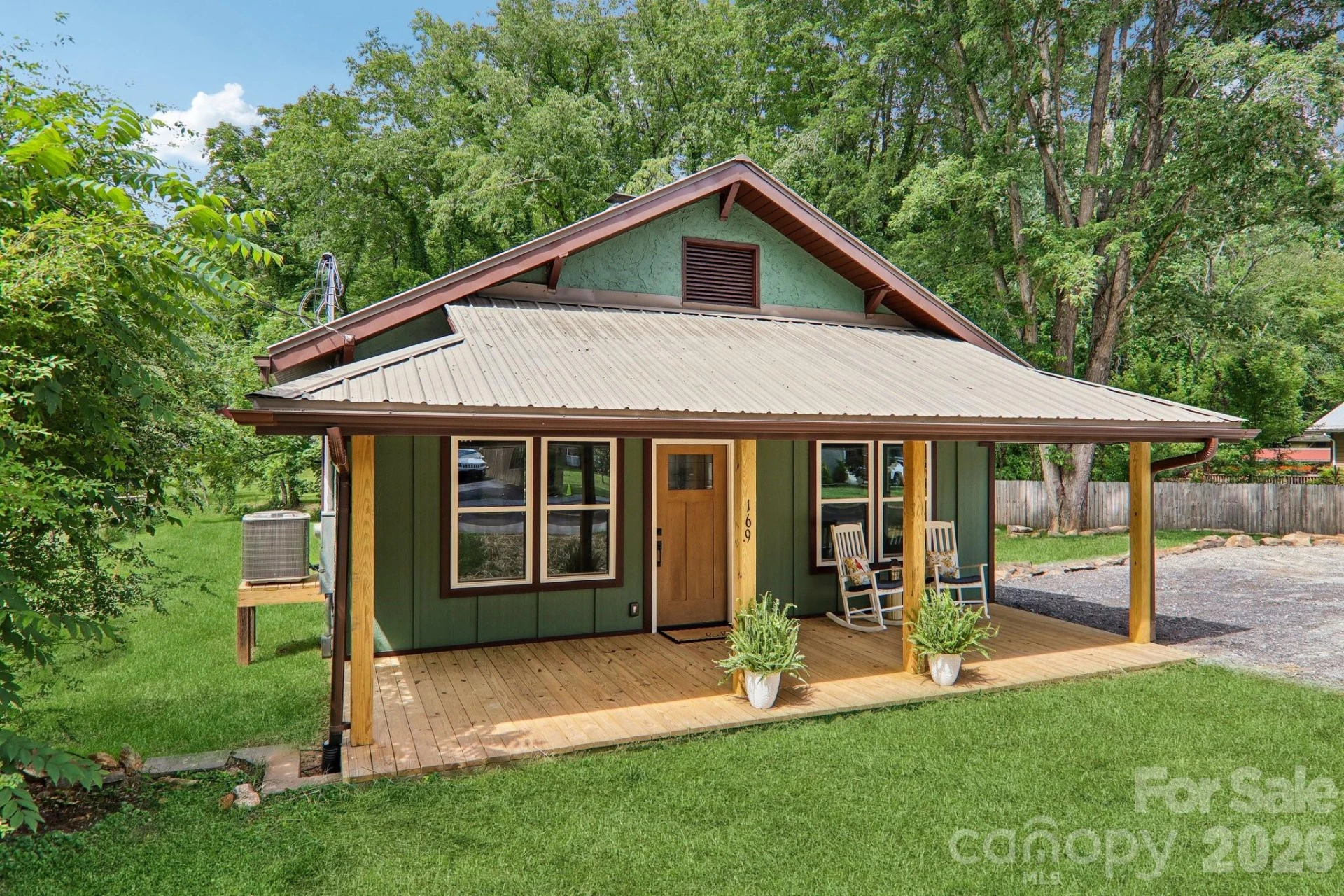 169 East Street - Photo 2