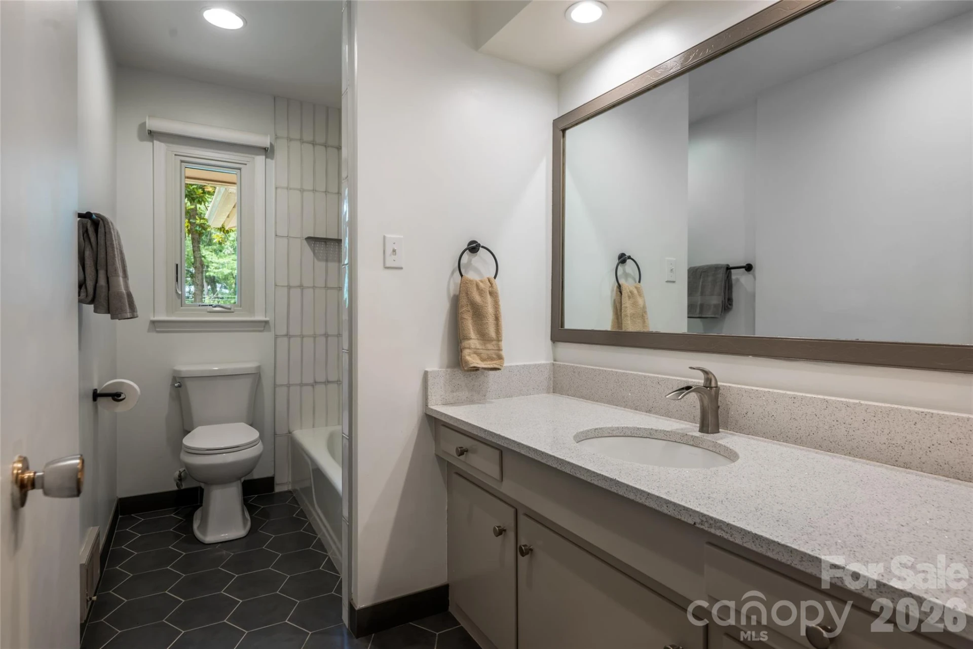 24 Amherst Road - Photo 28
