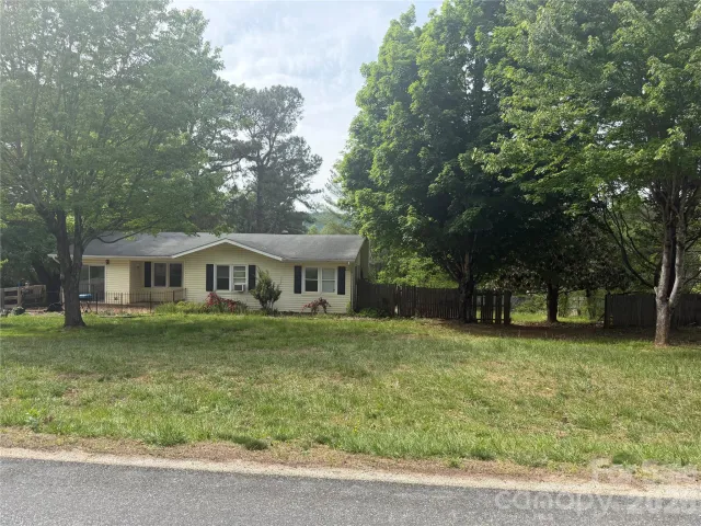 2723 Tatertown Loop