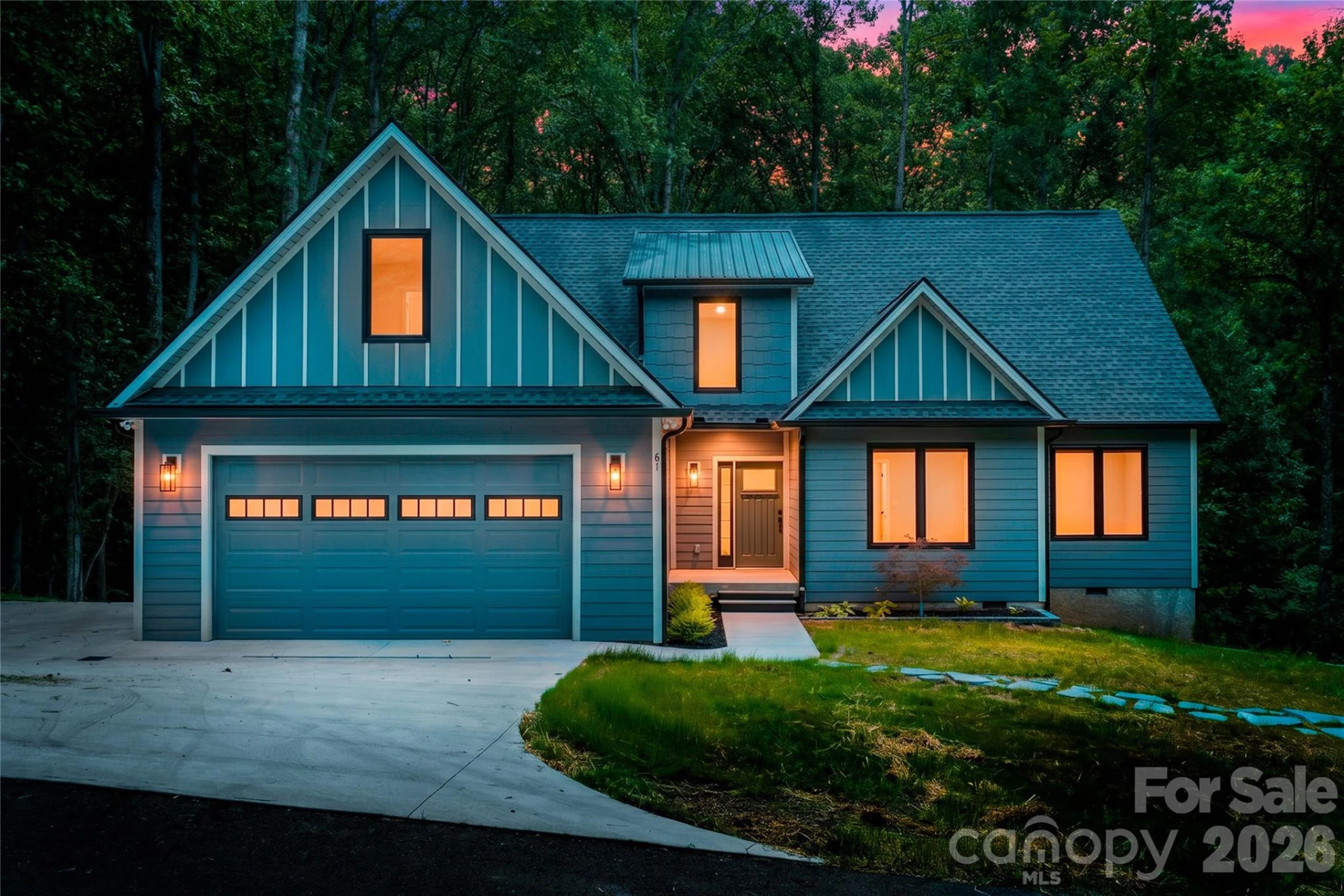 61 Bamboo Trail