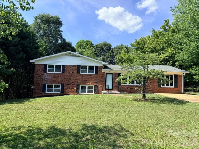 267 Hoopaugh Avenue, Ellenboro, NC, 28040