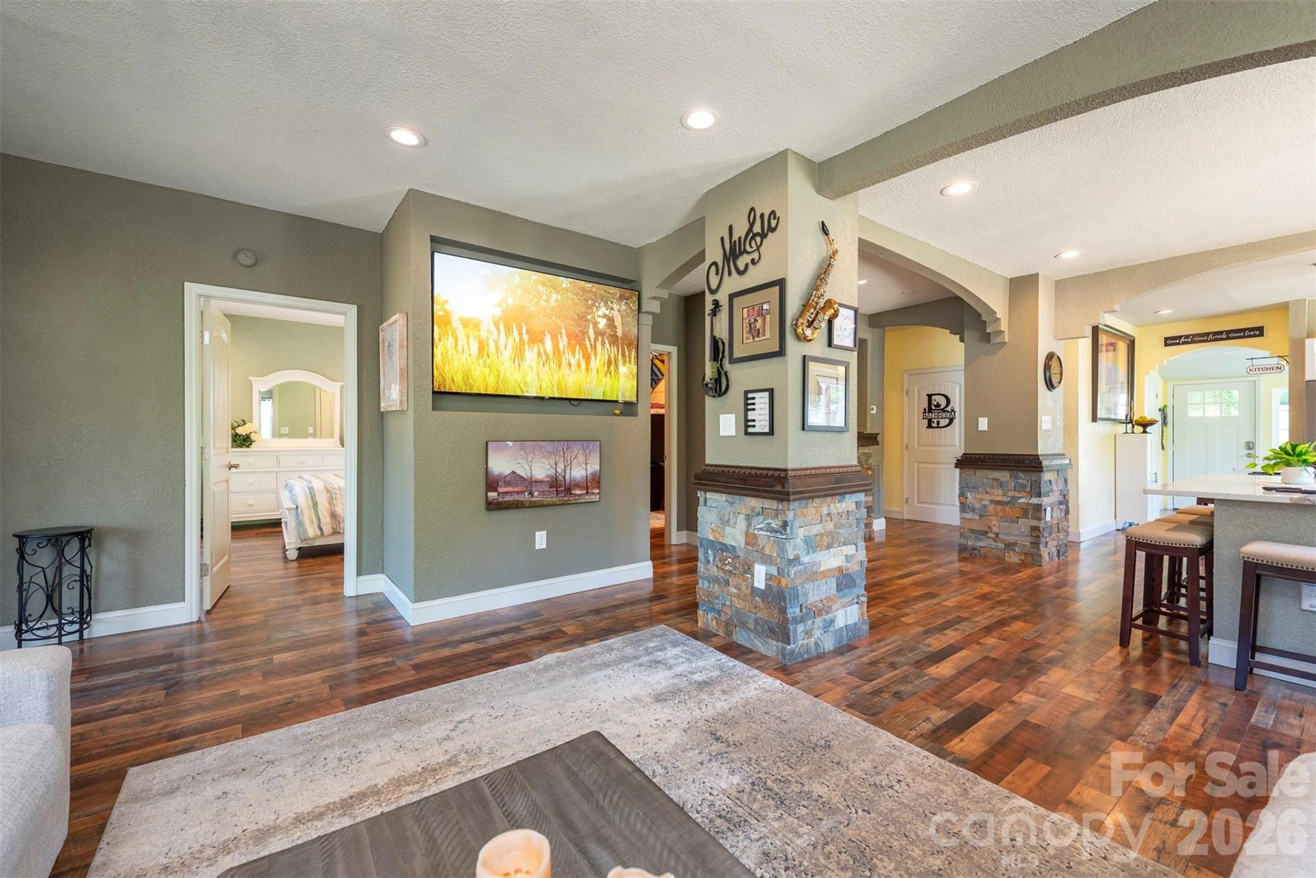 65 Walnut Street - Photo 8