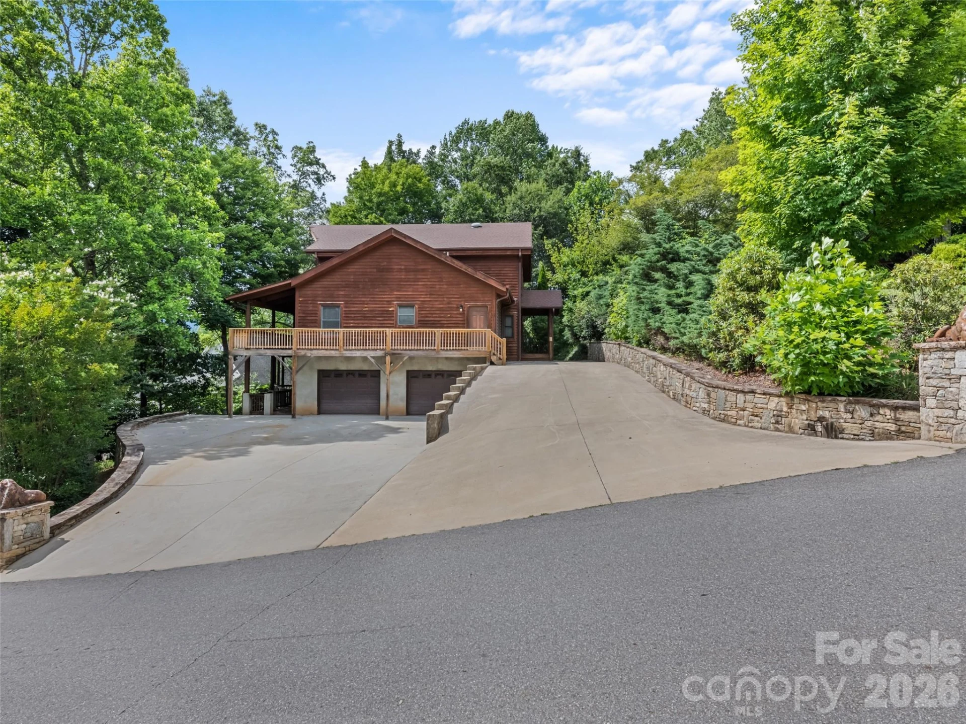 20 Sarah Court - Photo 3