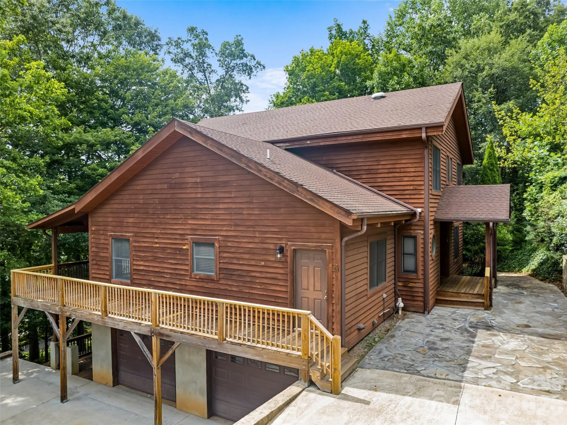 20 Sarah Court - Photo 4