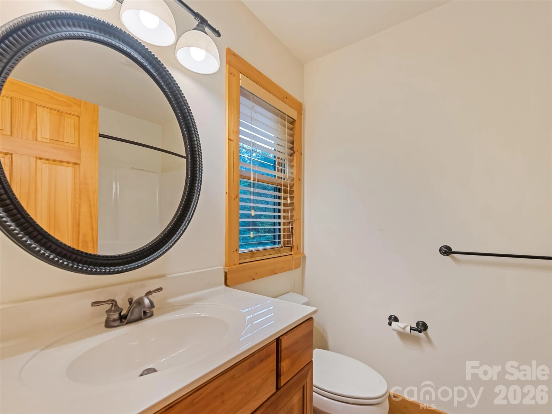 20 Sarah Court - Photo 33