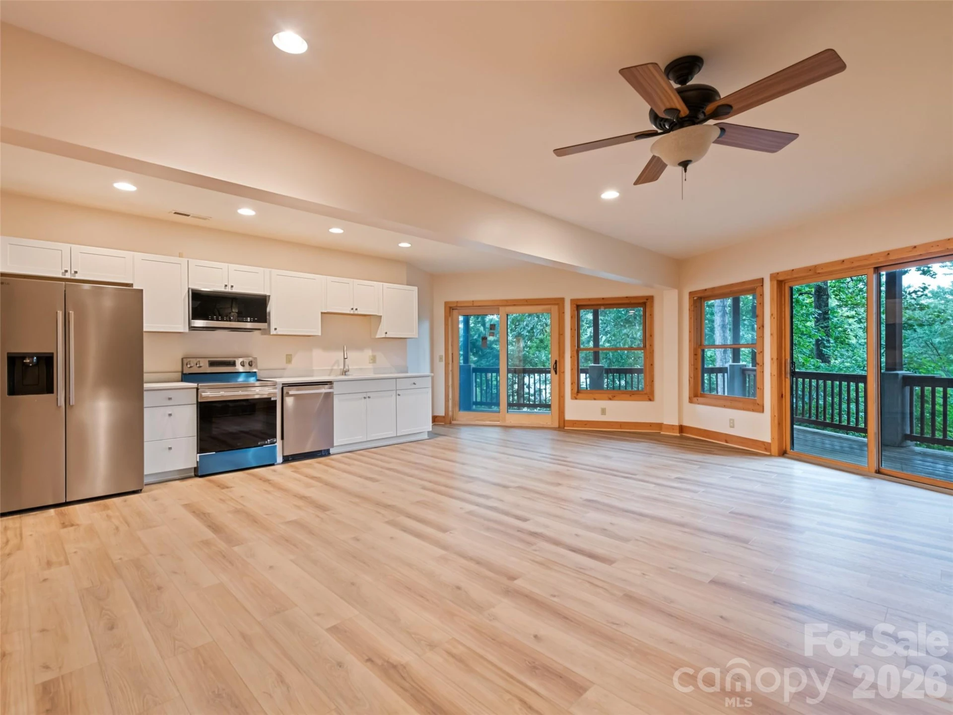 20 Sarah Court - Photo 40