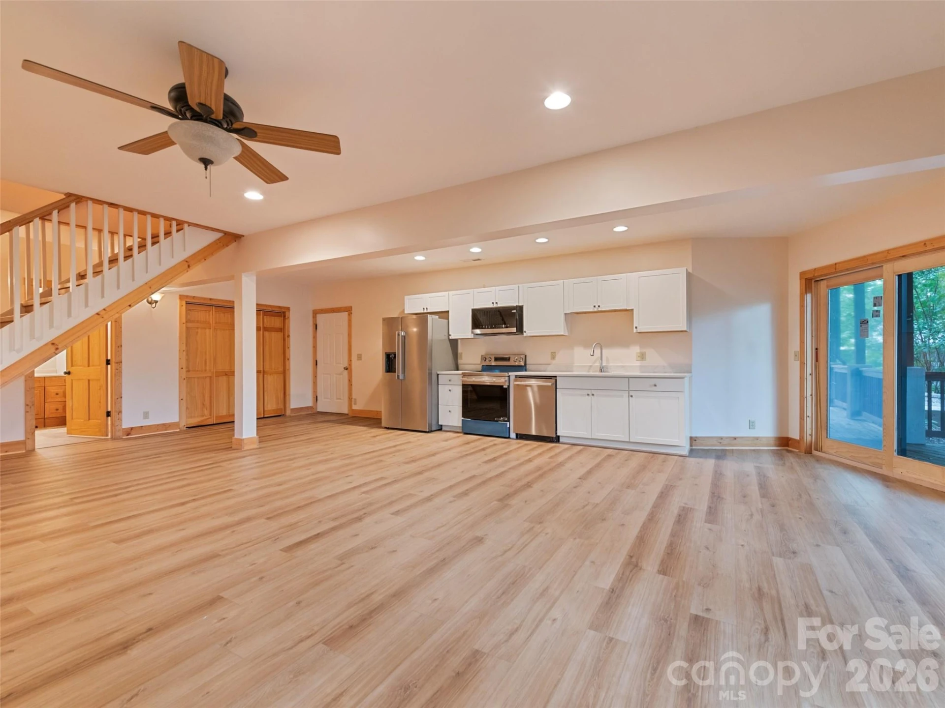 20 Sarah Court - Photo 43