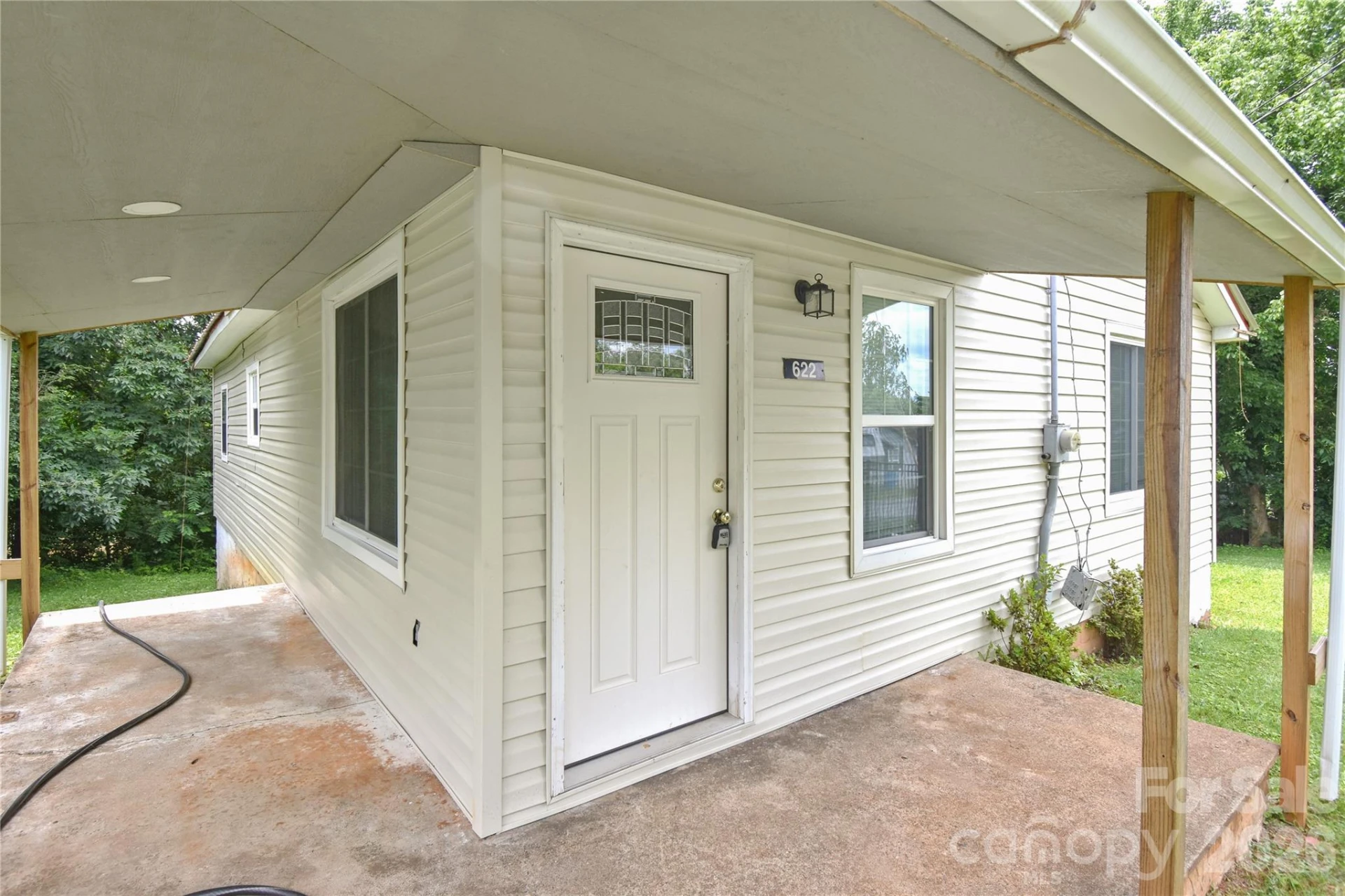 622 Green Street Loop - Photo 2