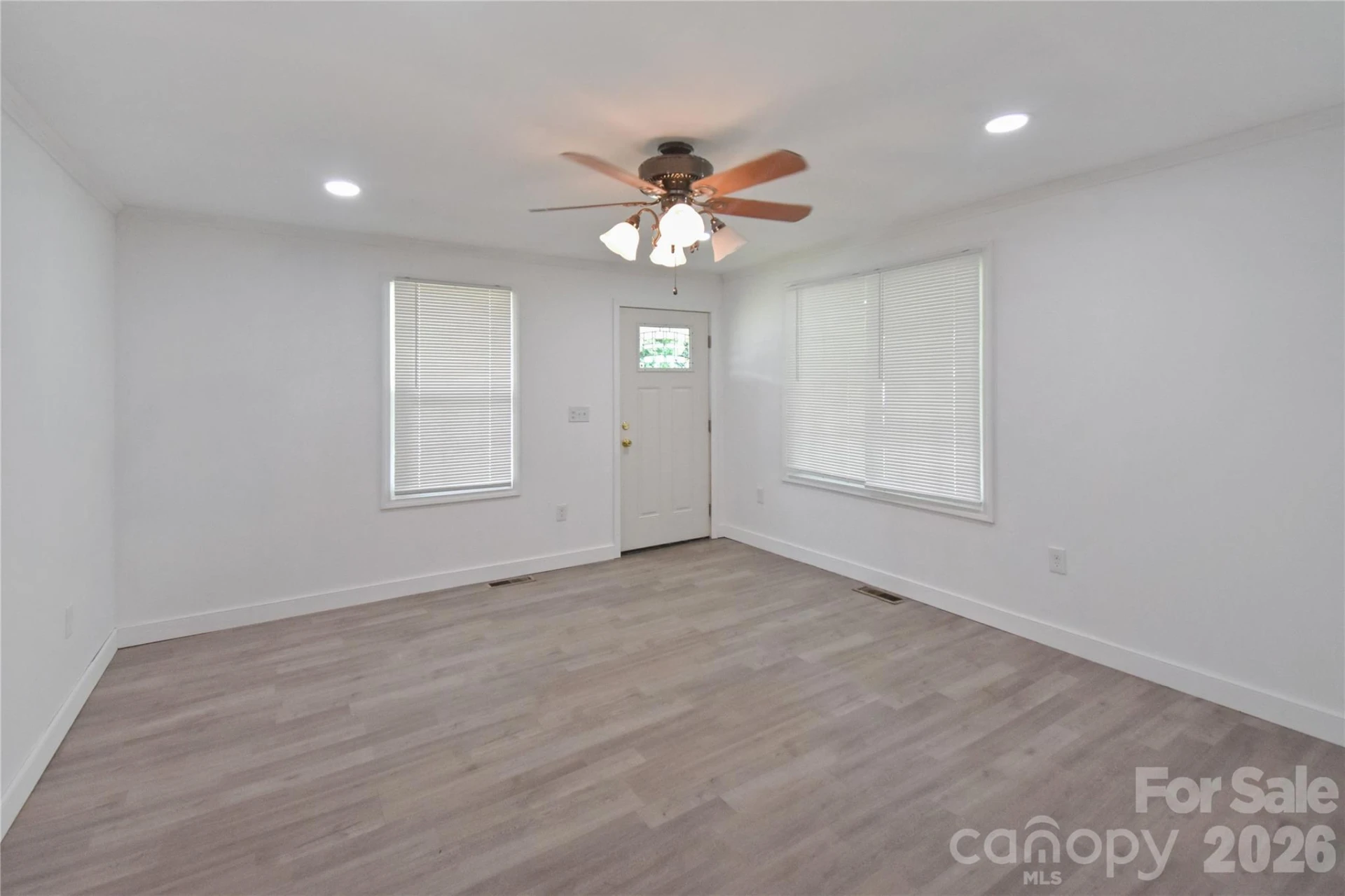 622 Green Street Loop - Photo 5