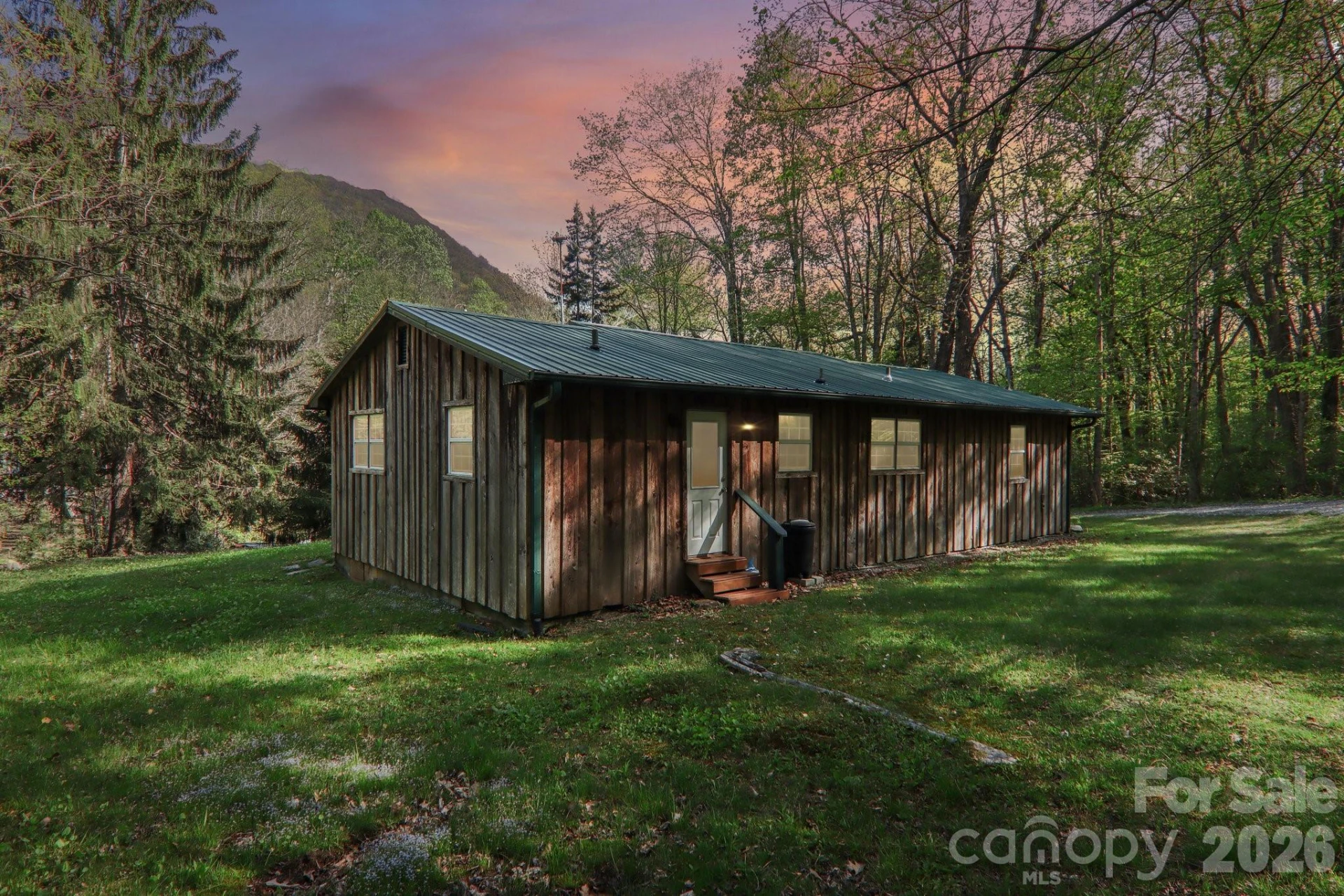 28 Mull Cove Road - Photo 2