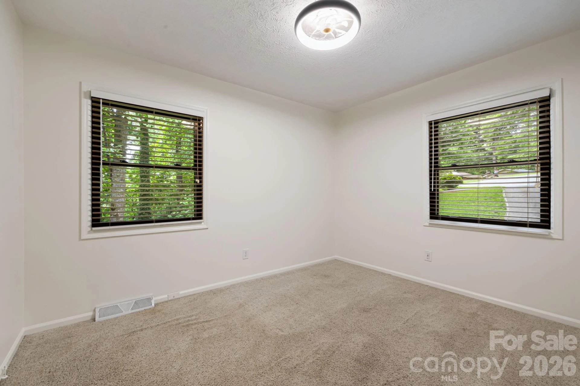 10 Botany View Court - Photo 29