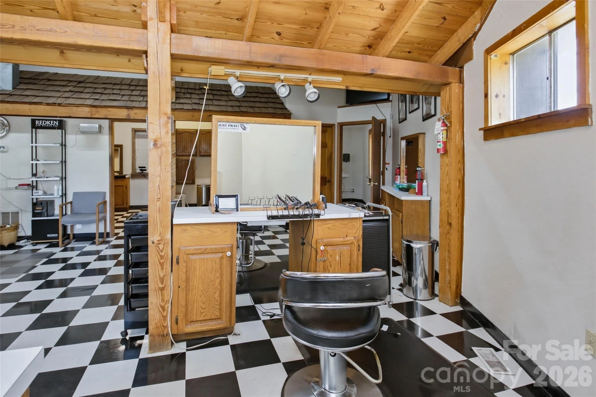 295 W Haywood Street - Photo 14