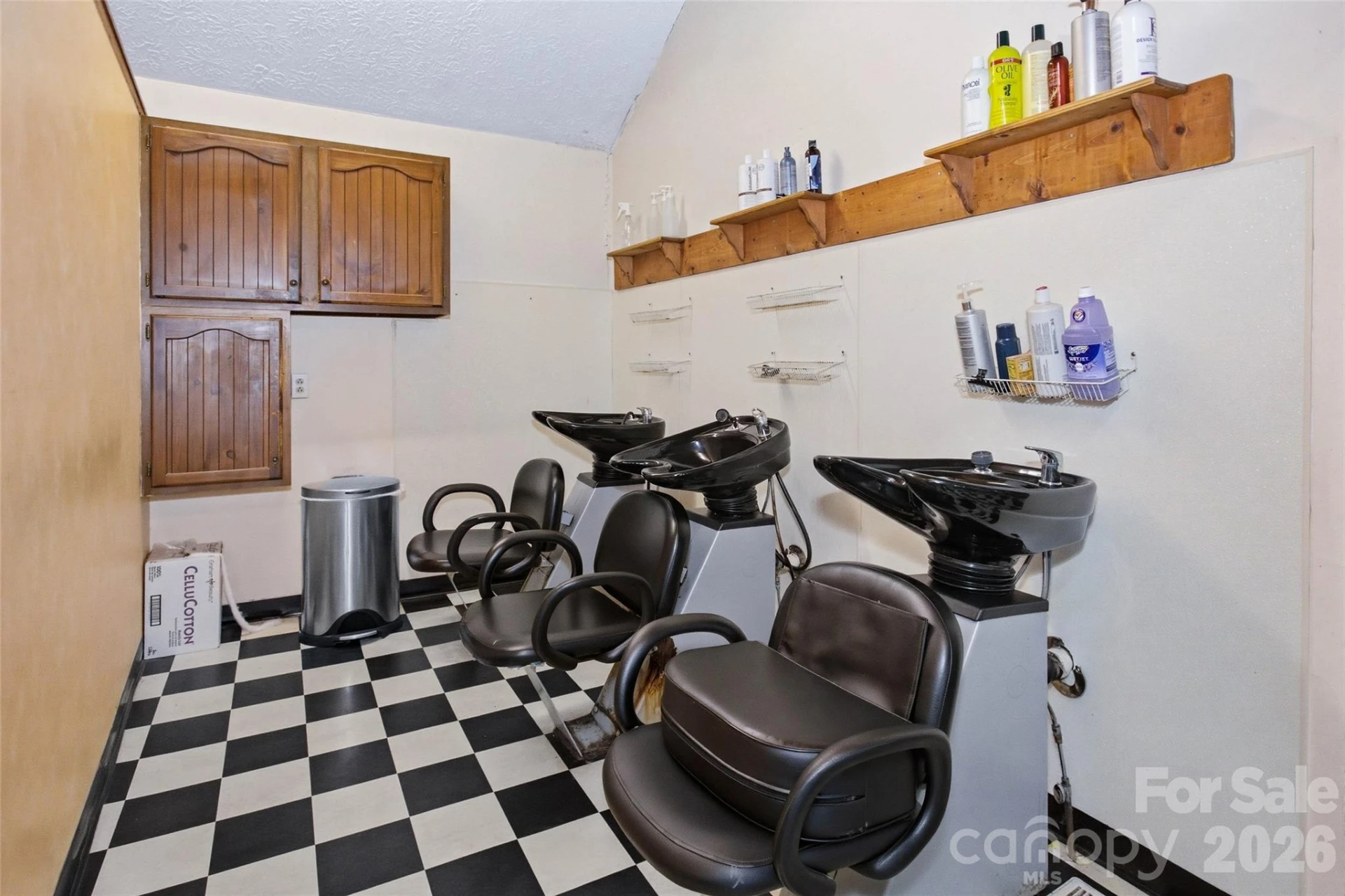 295 W Haywood Street - Photo 23