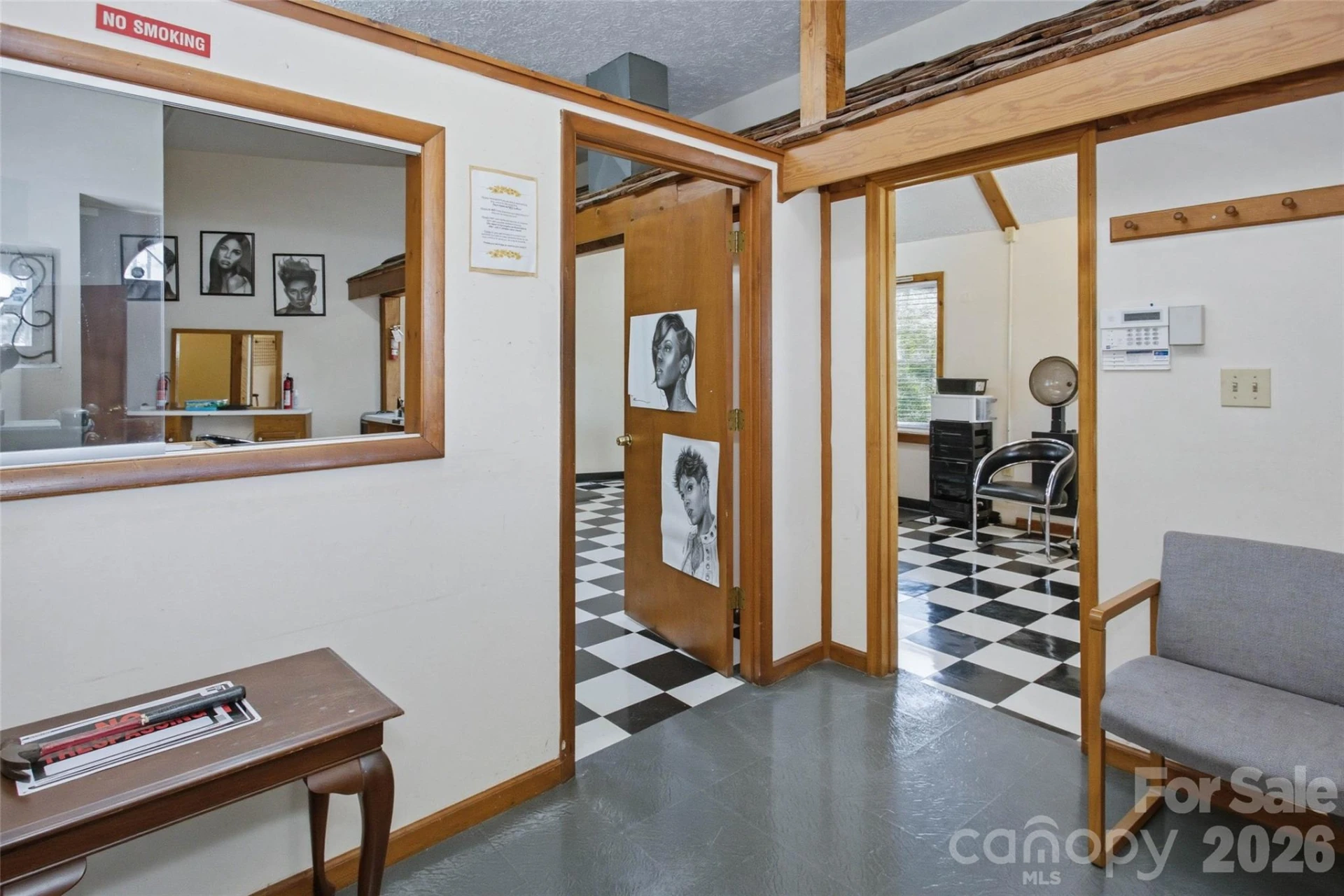 295 W Haywood Street - Photo 11