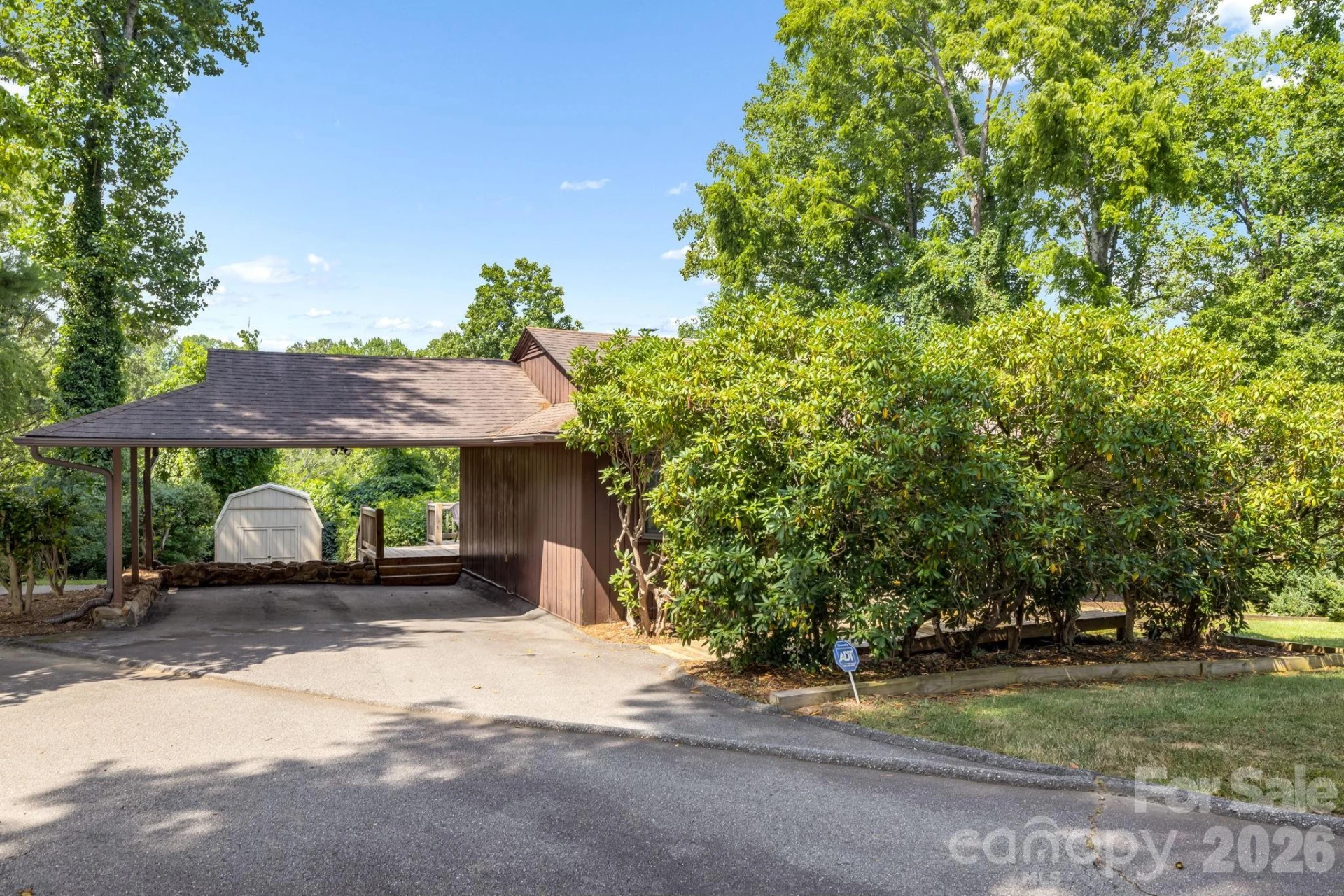 63 Baker Place - Photo 3