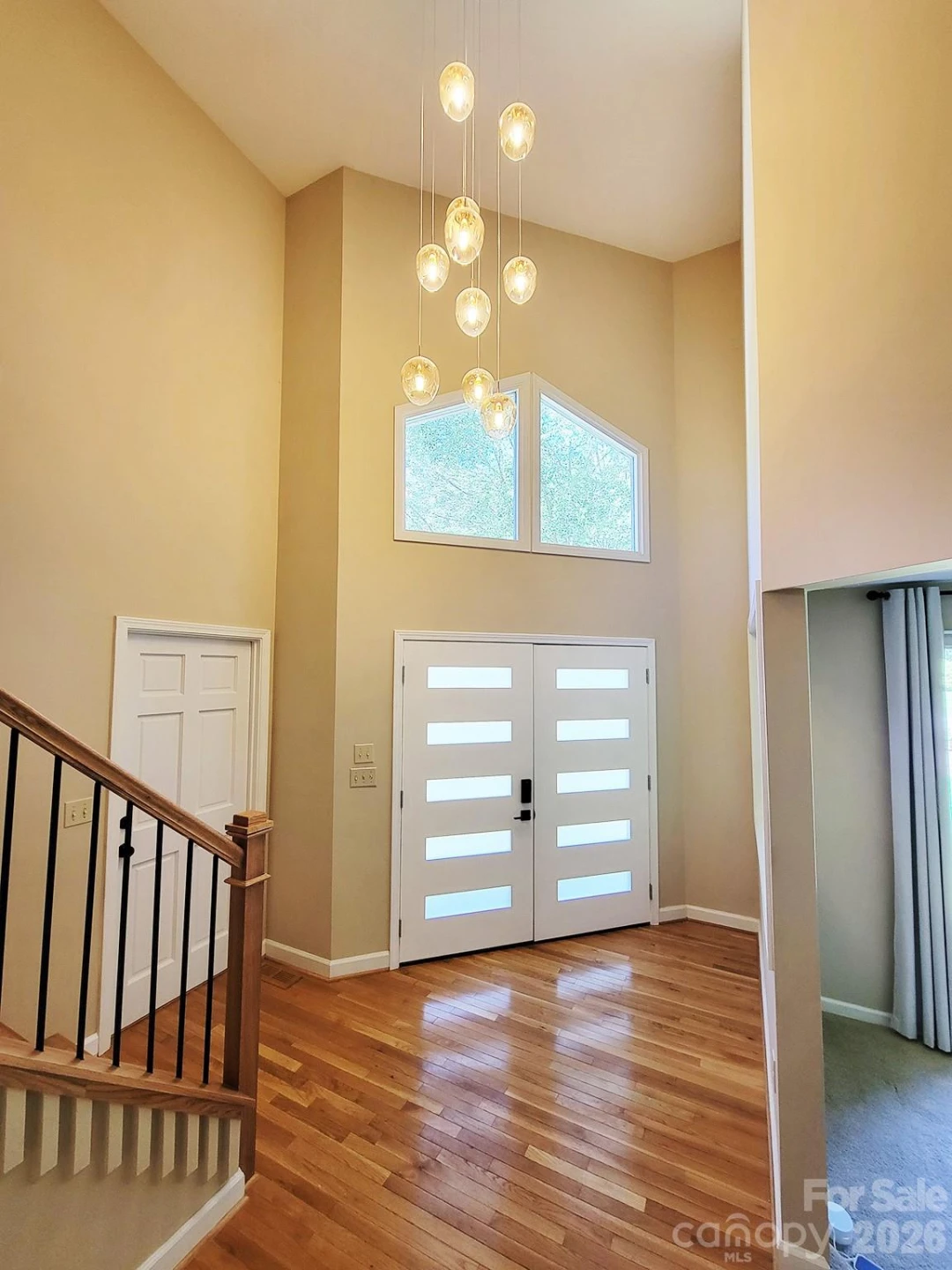 305 E Sondley Drive - Photo 11