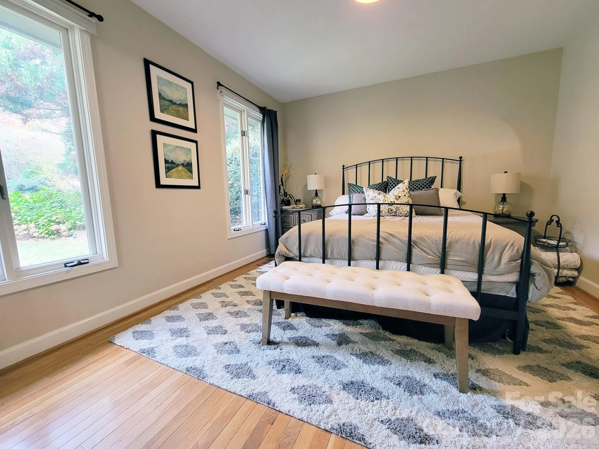 305 E Sondley Drive - Photo 17