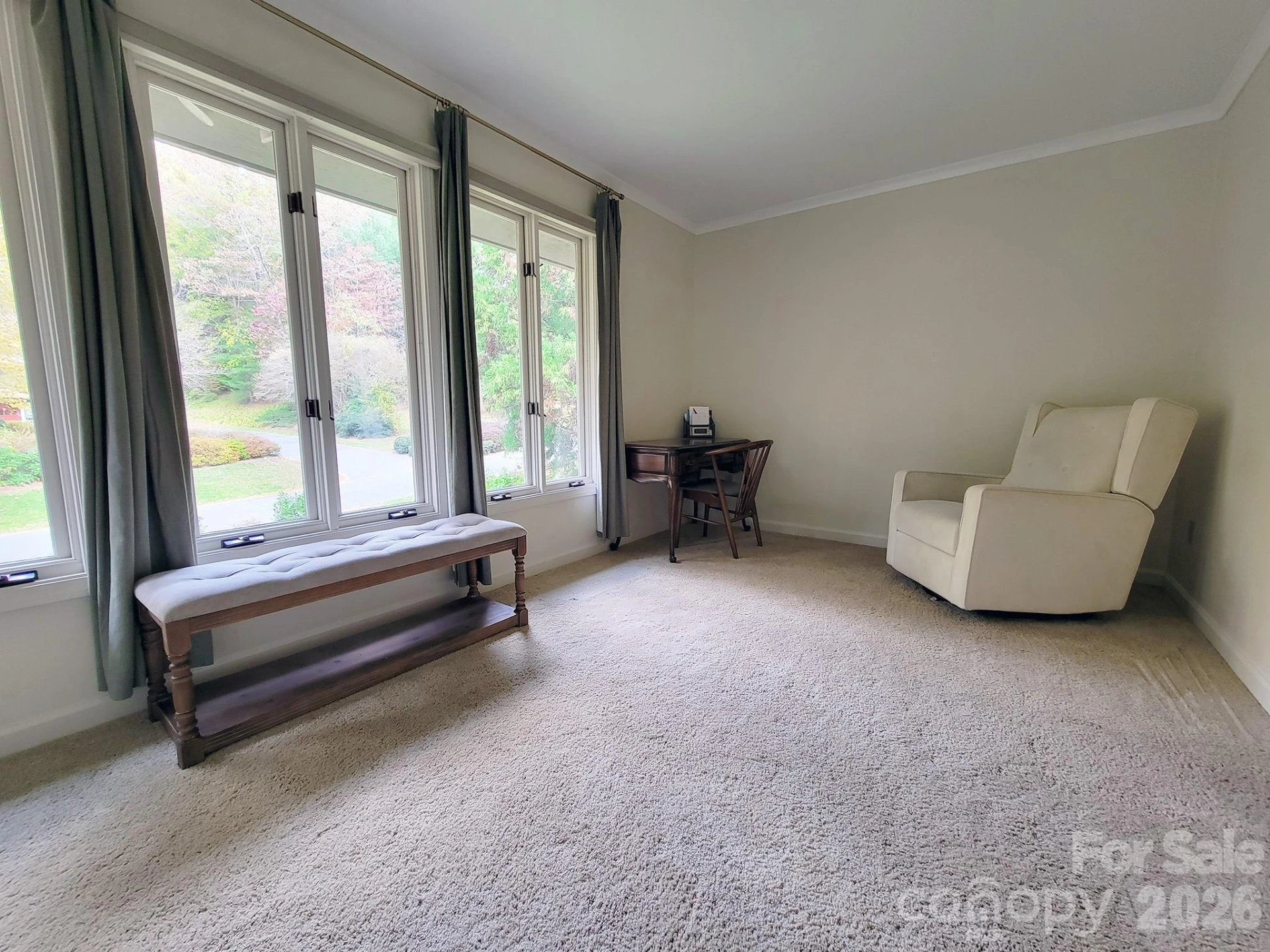 305 E Sondley Drive - Photo 21