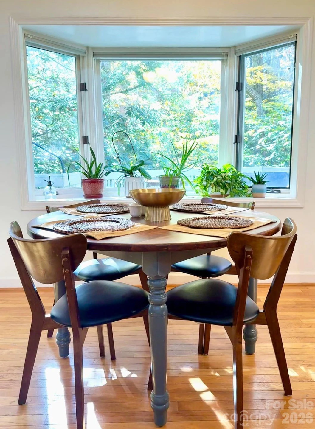 305 E Sondley Drive - Photo 9