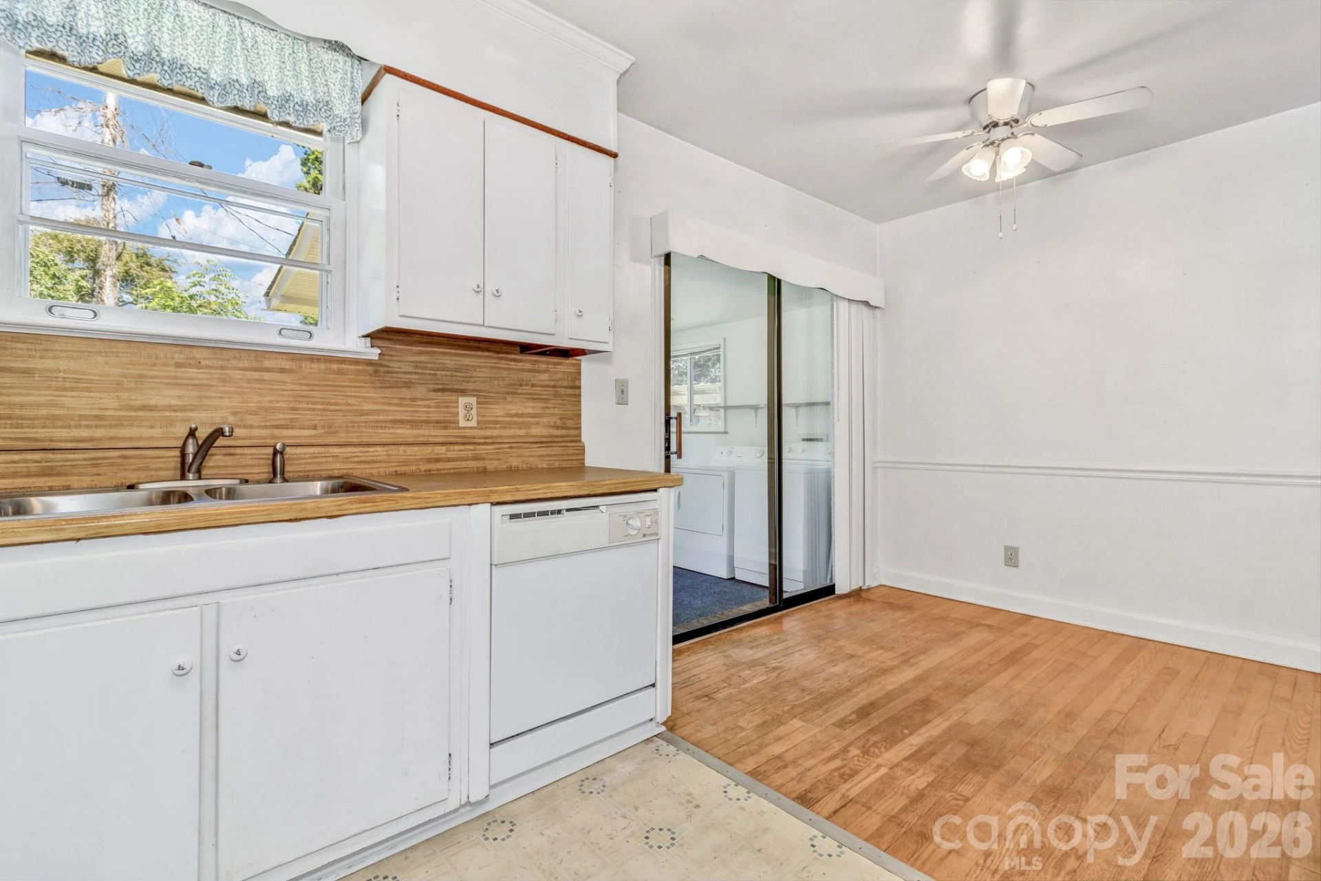 907 W Blue Ridge Road - Photo 19
