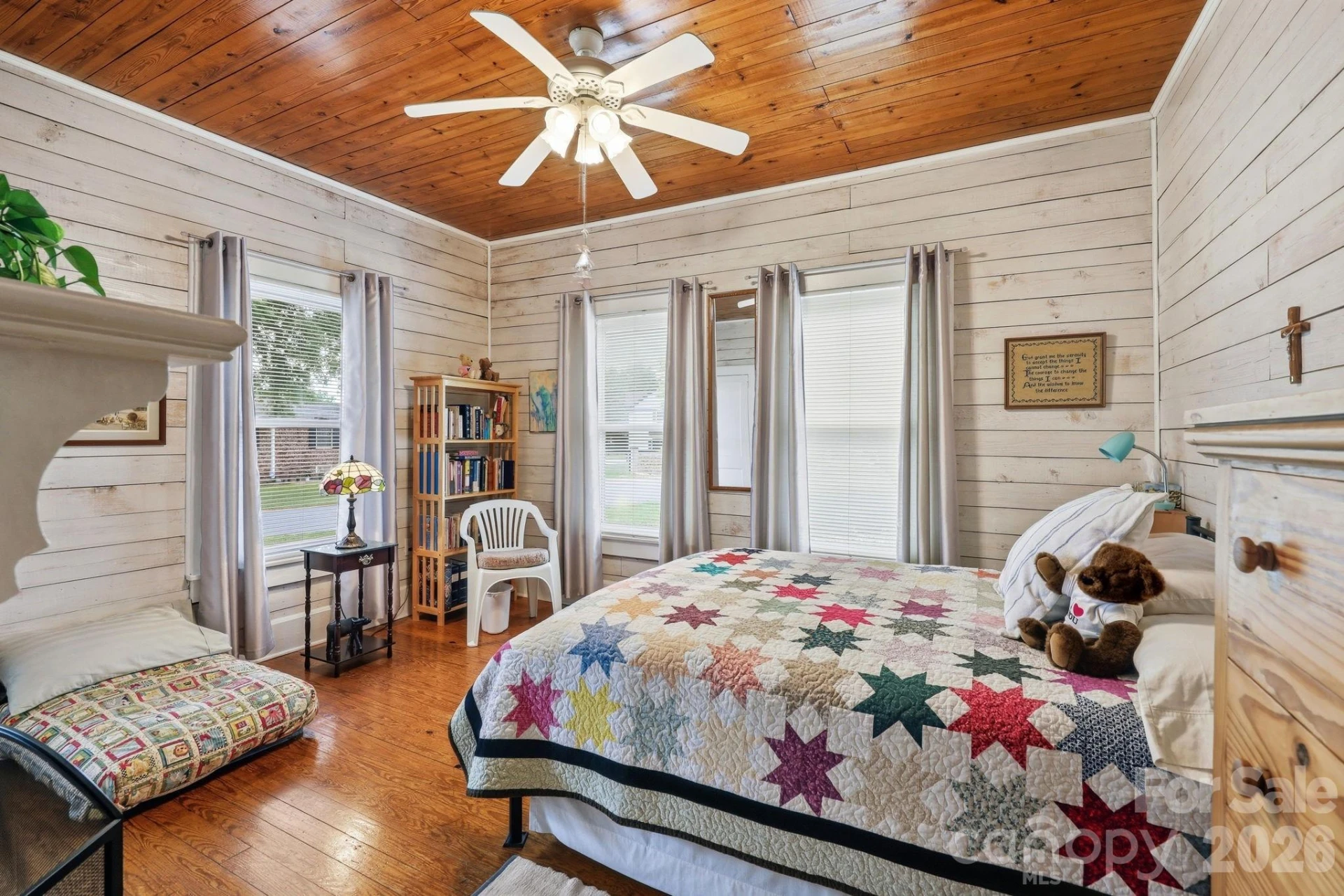 144 E Park Road - Photo 10