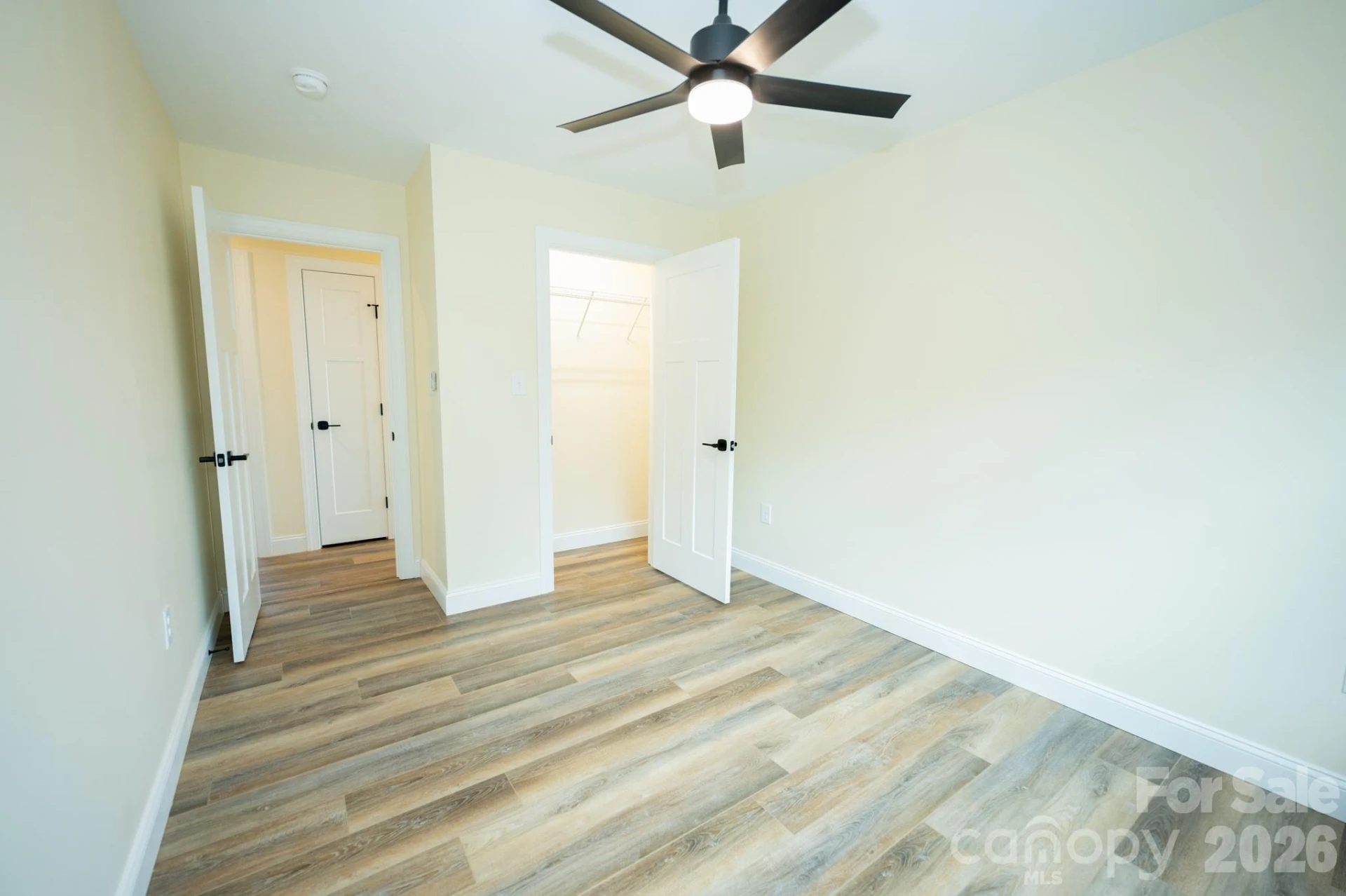 166 Illinois Street - Photo 19