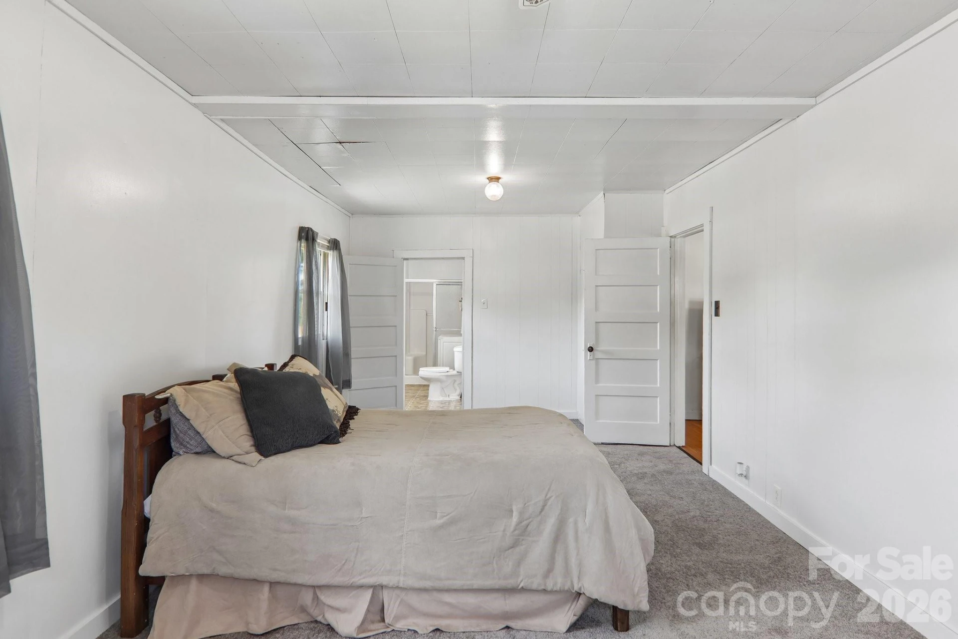 414 Skyline Drive - Photo 9