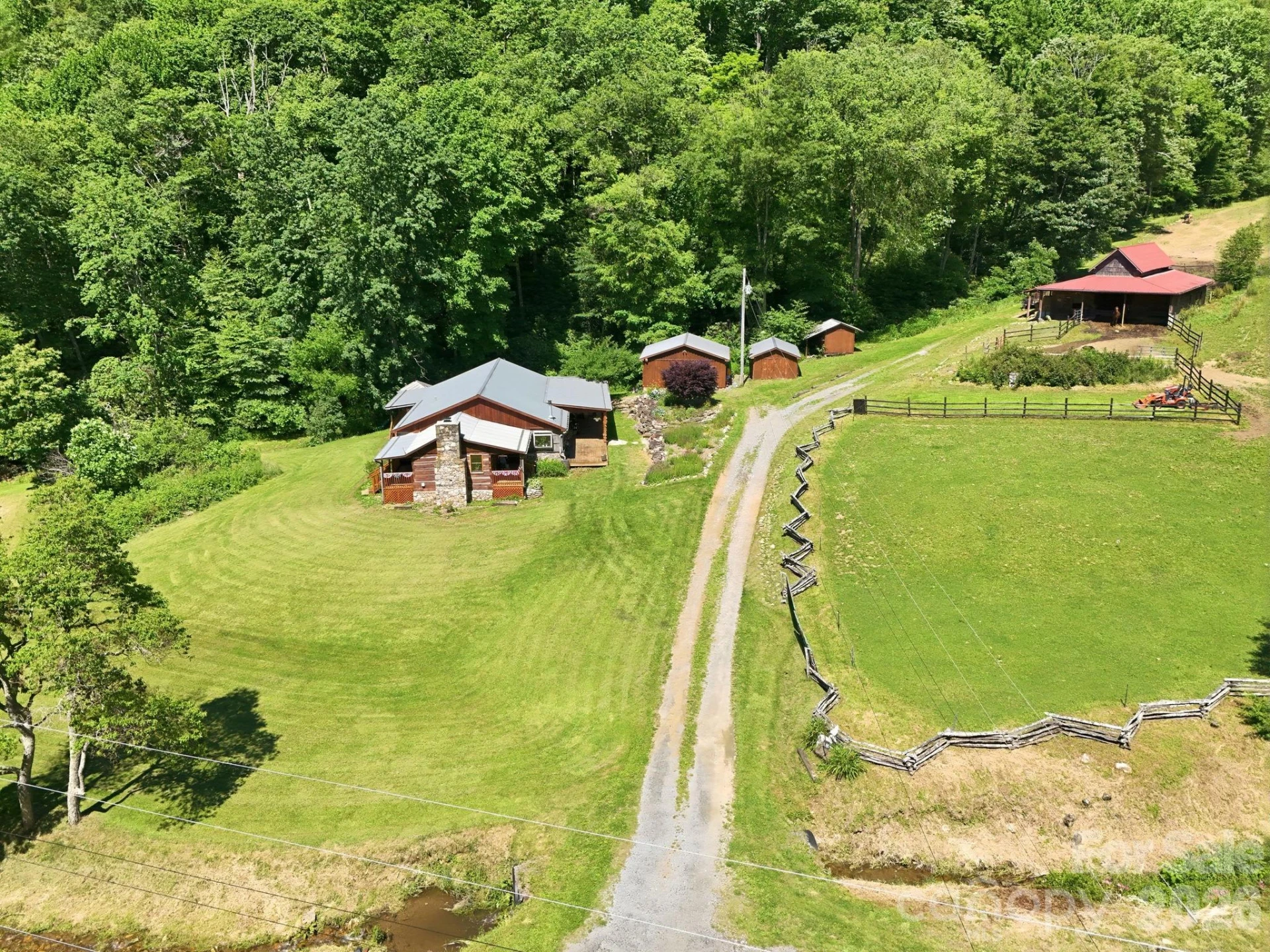 1005 Smith Creek Road - Photo 7