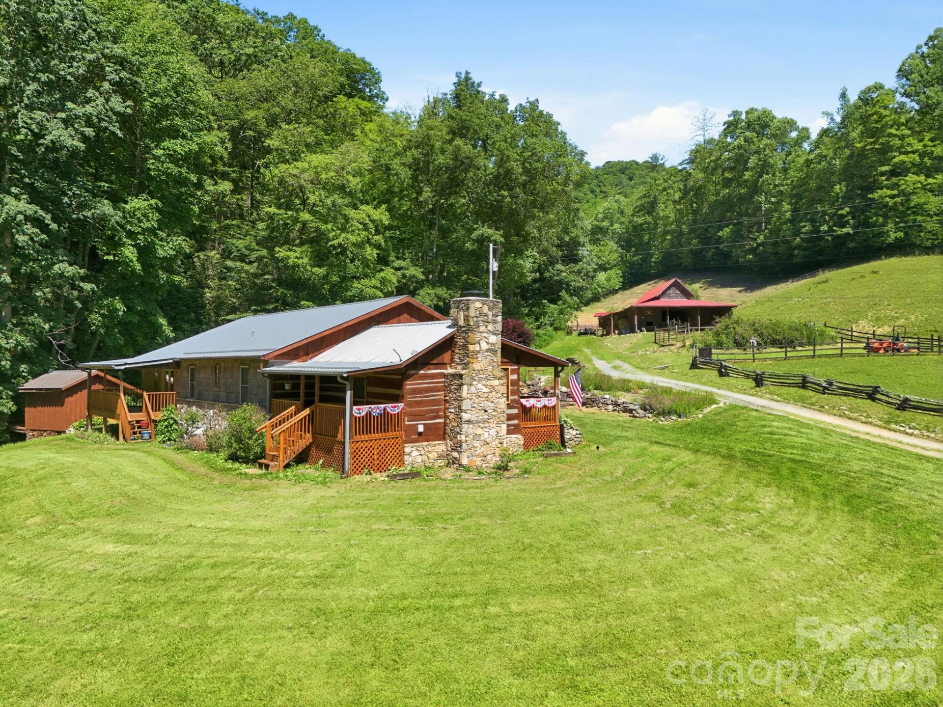 1005 Smith Creek Road - Photo 8