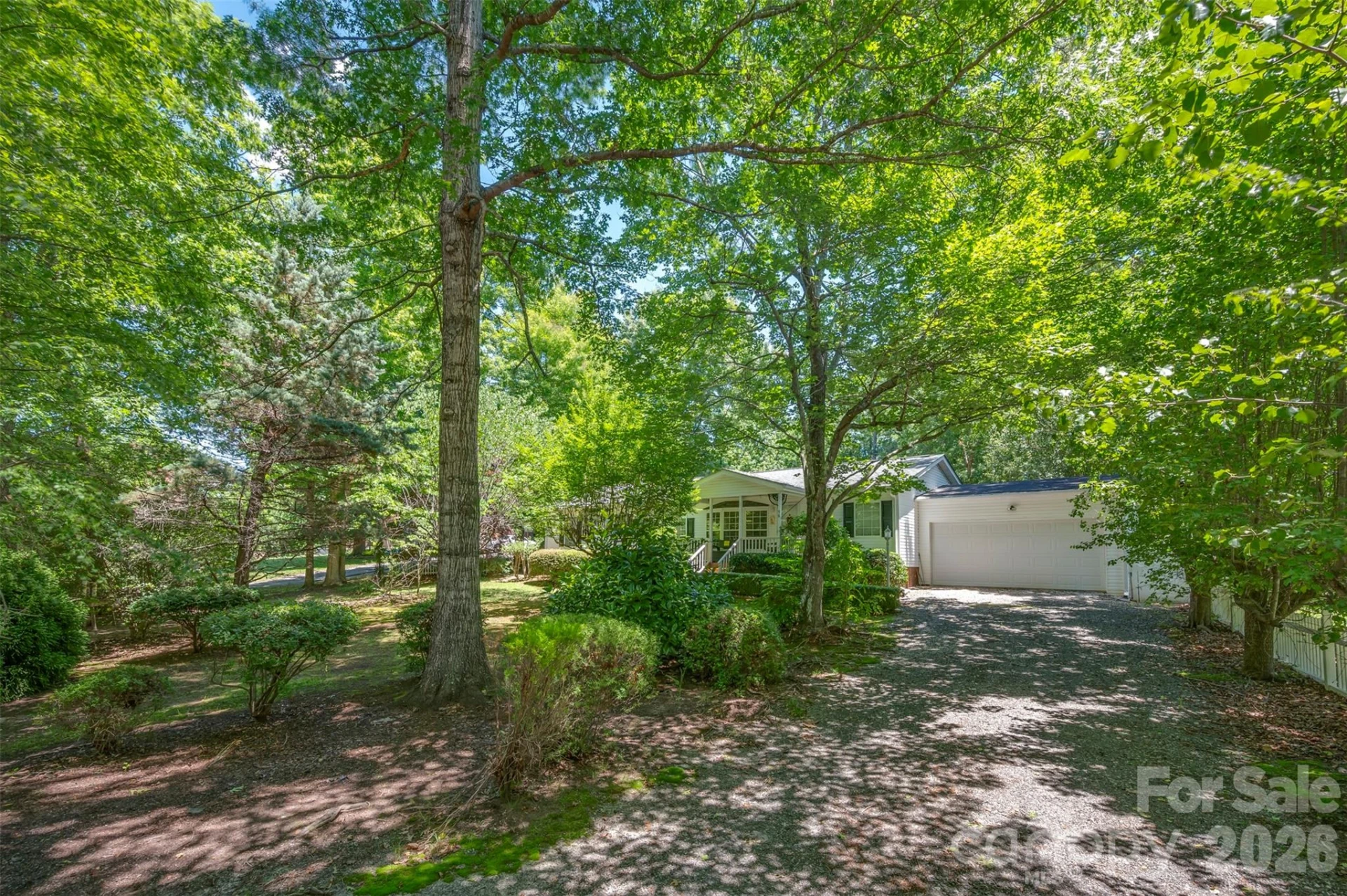 98 Lanning Drive - Photo 3