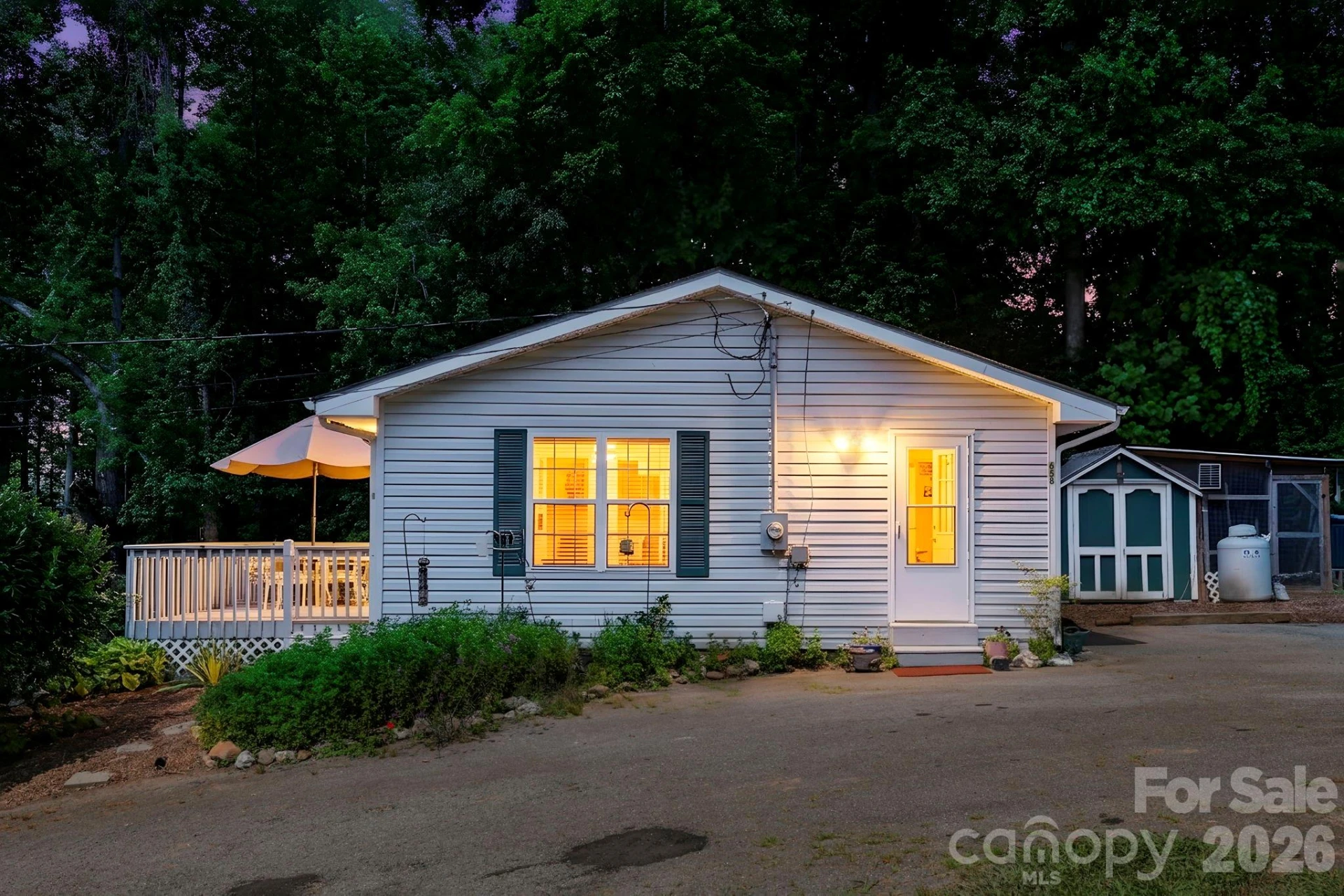 658 Enka Lake Road - Photo 25