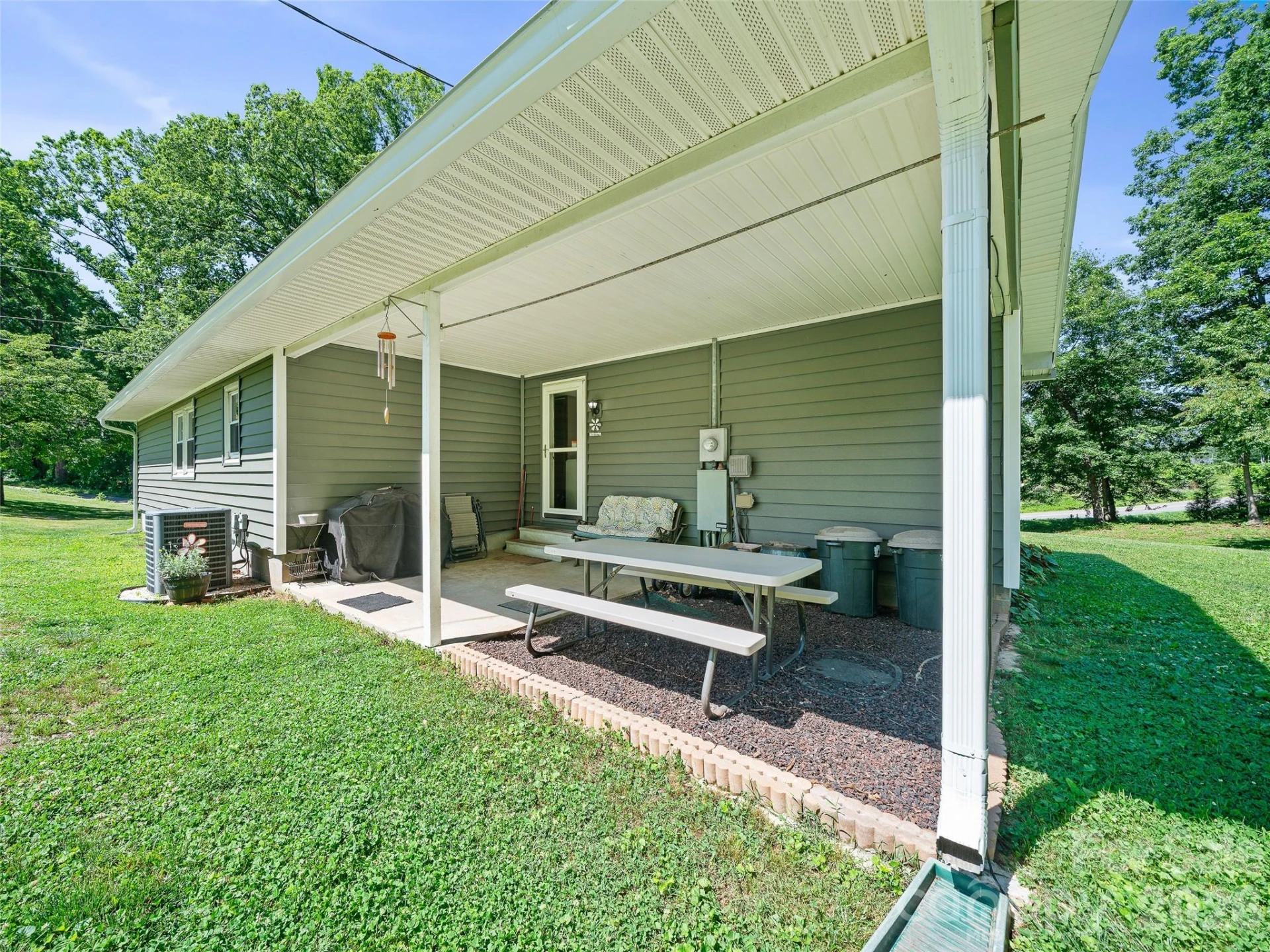 1115, 1125, 1127 Glenn Bridge Road SE - Photo 17