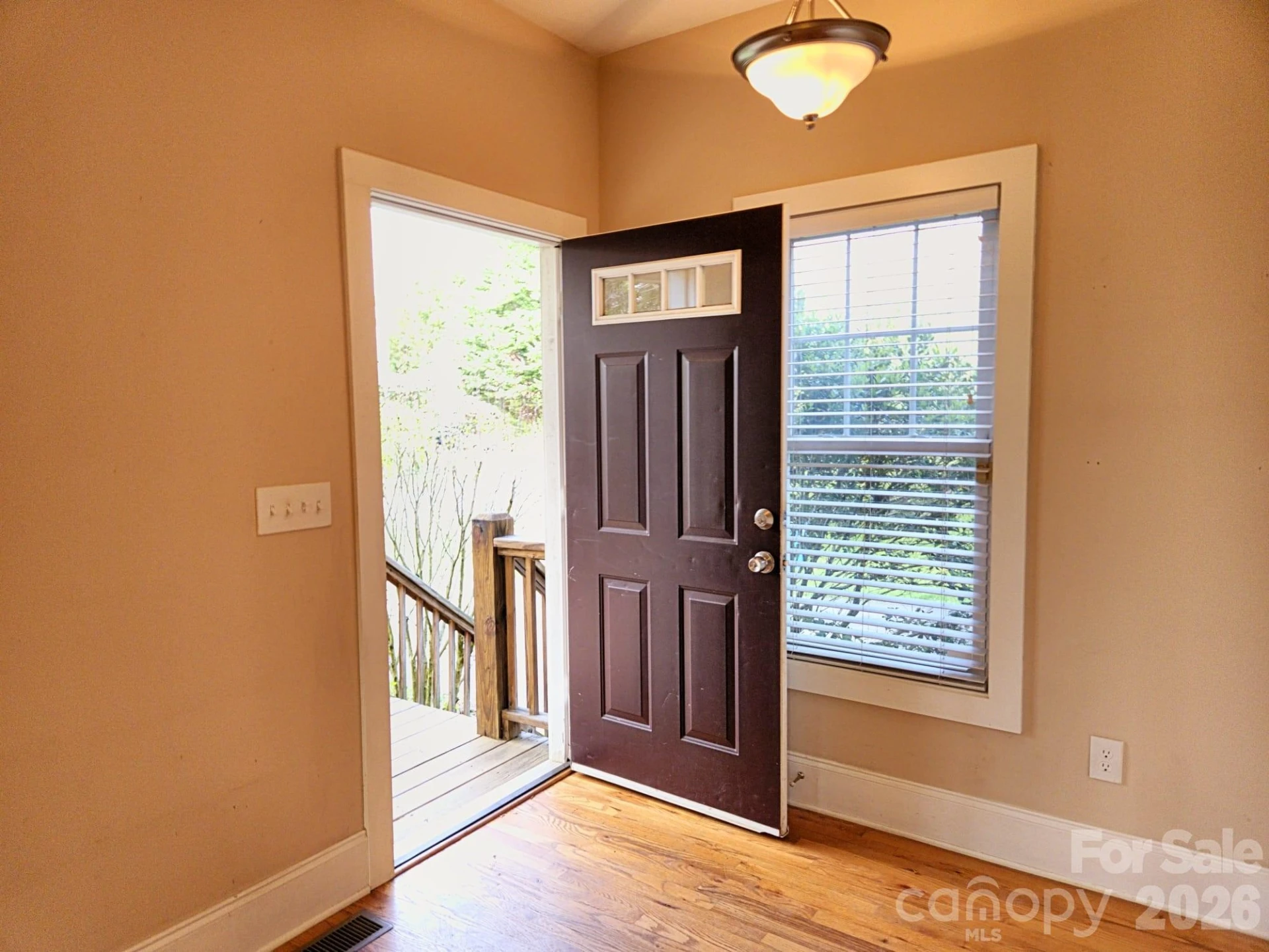17 Lamar Avenue - Photo 4