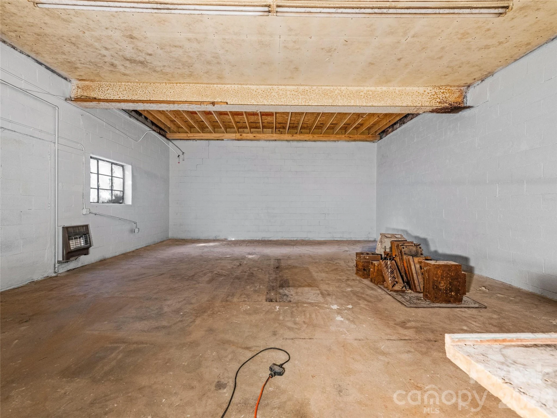 204 Sutton Avenue - Photo 18