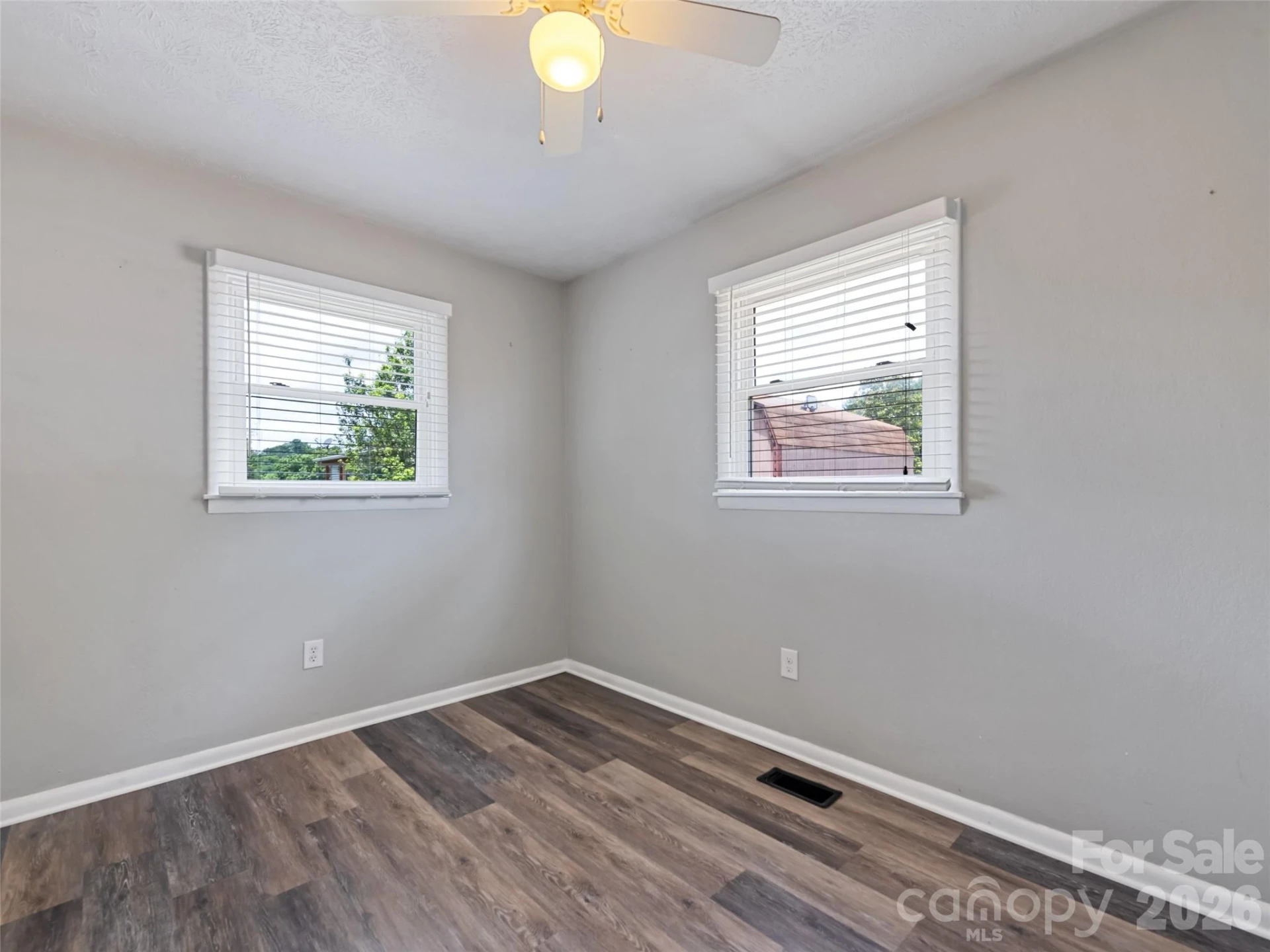 111 Keith Street - Photo 24
