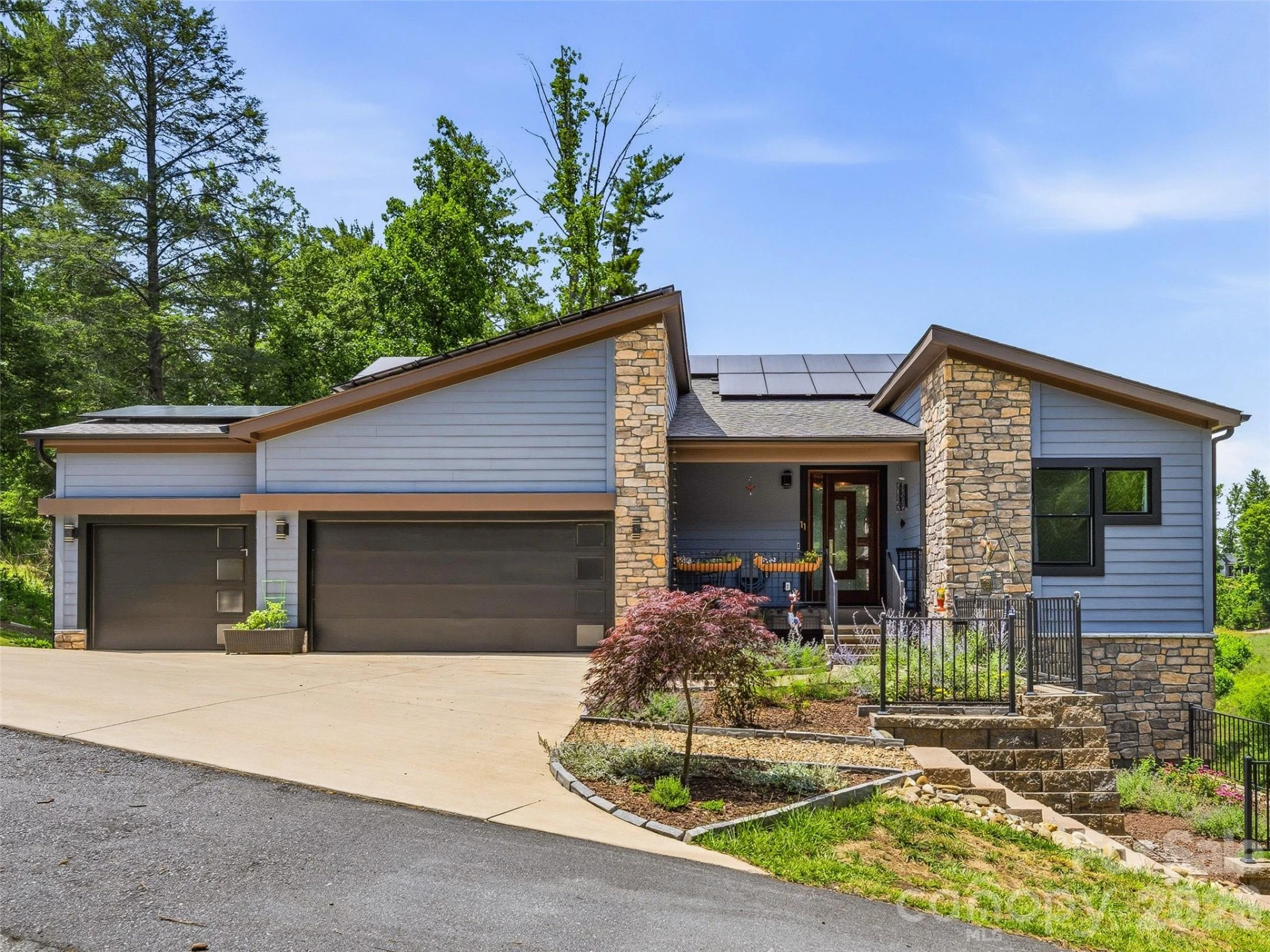 11 Timber Hill Drive