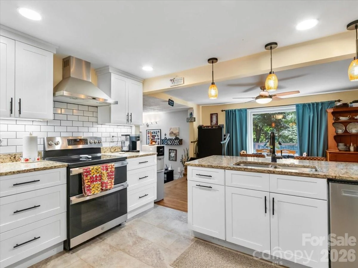 2 Ray Road - Photo 33