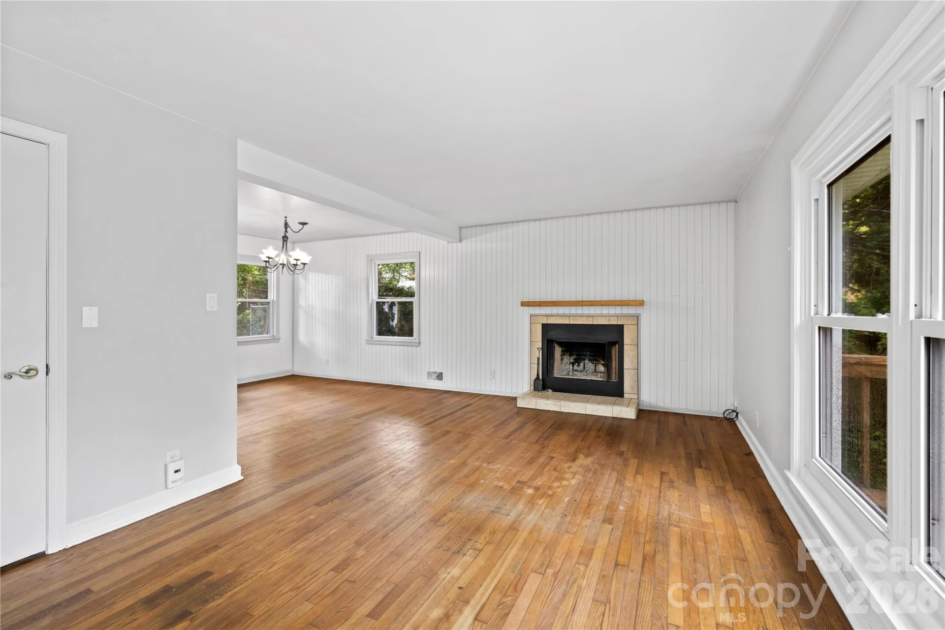 107 Wilshire Drive - Photo 5