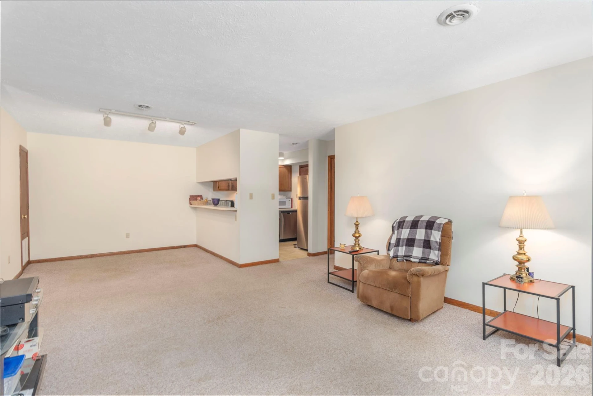 33 Ravencroft Lane #E33 - Photo 7