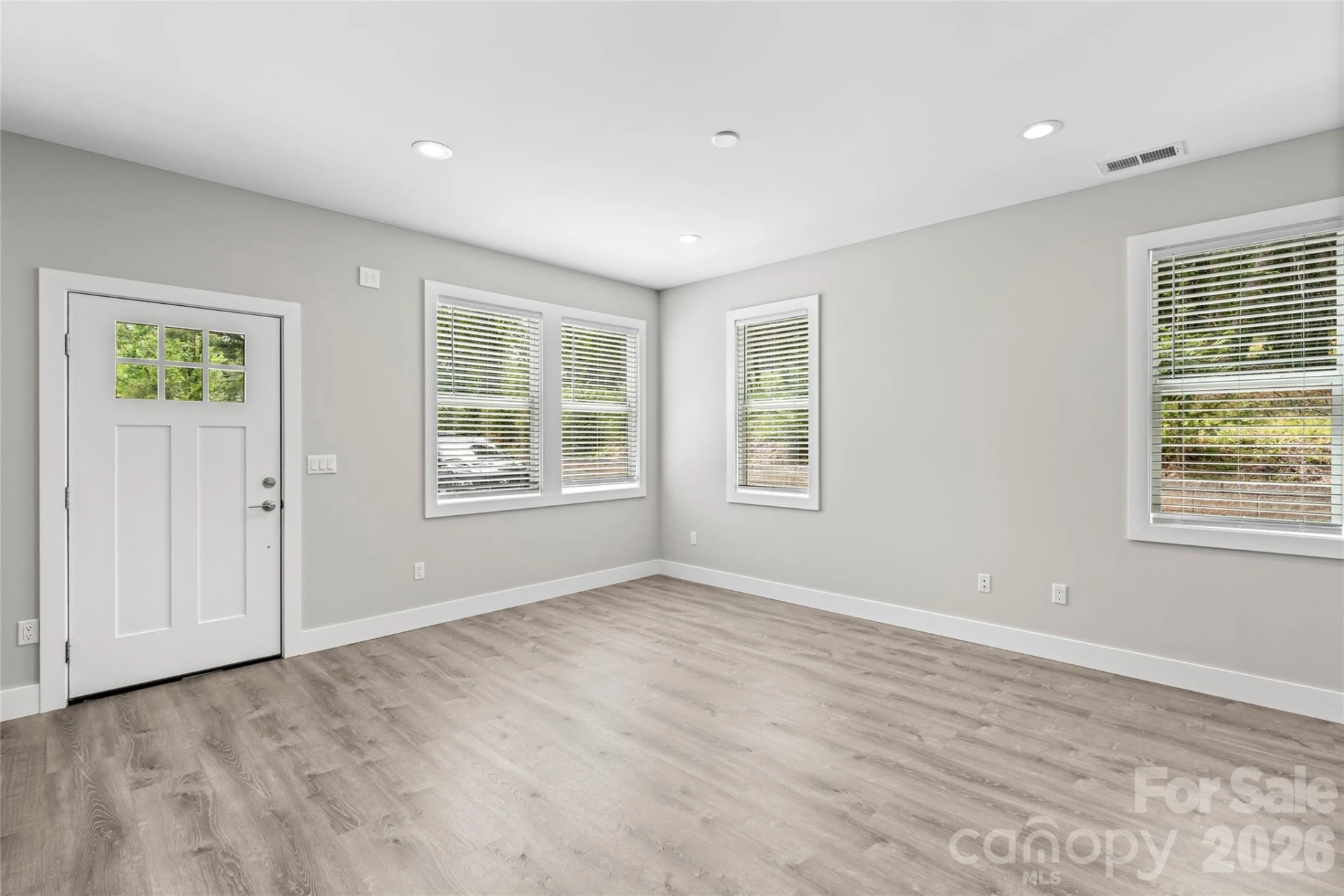 128 Rock Hill Road - Photo 4