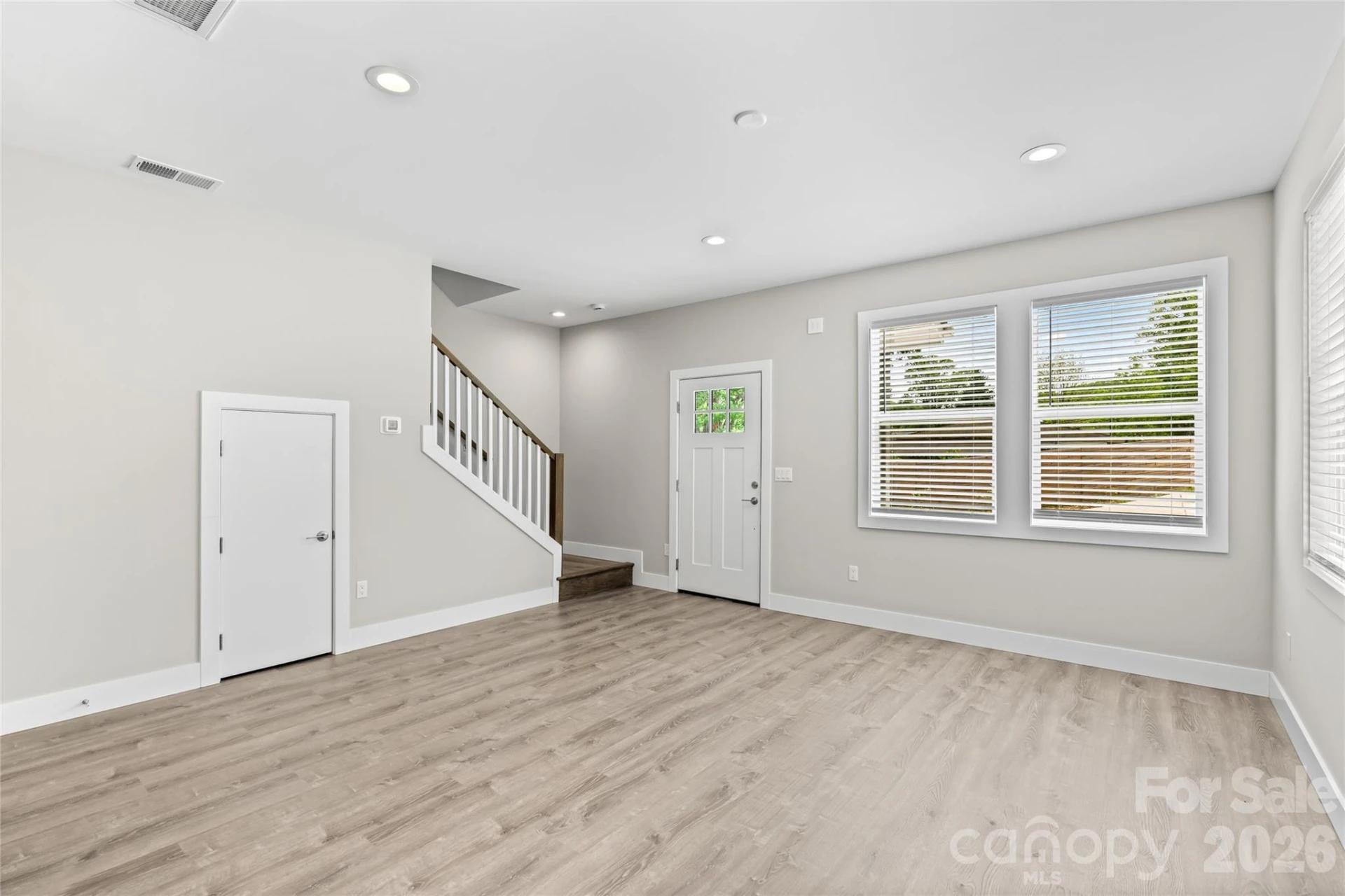 128 Rock Hill Road - Photo 5